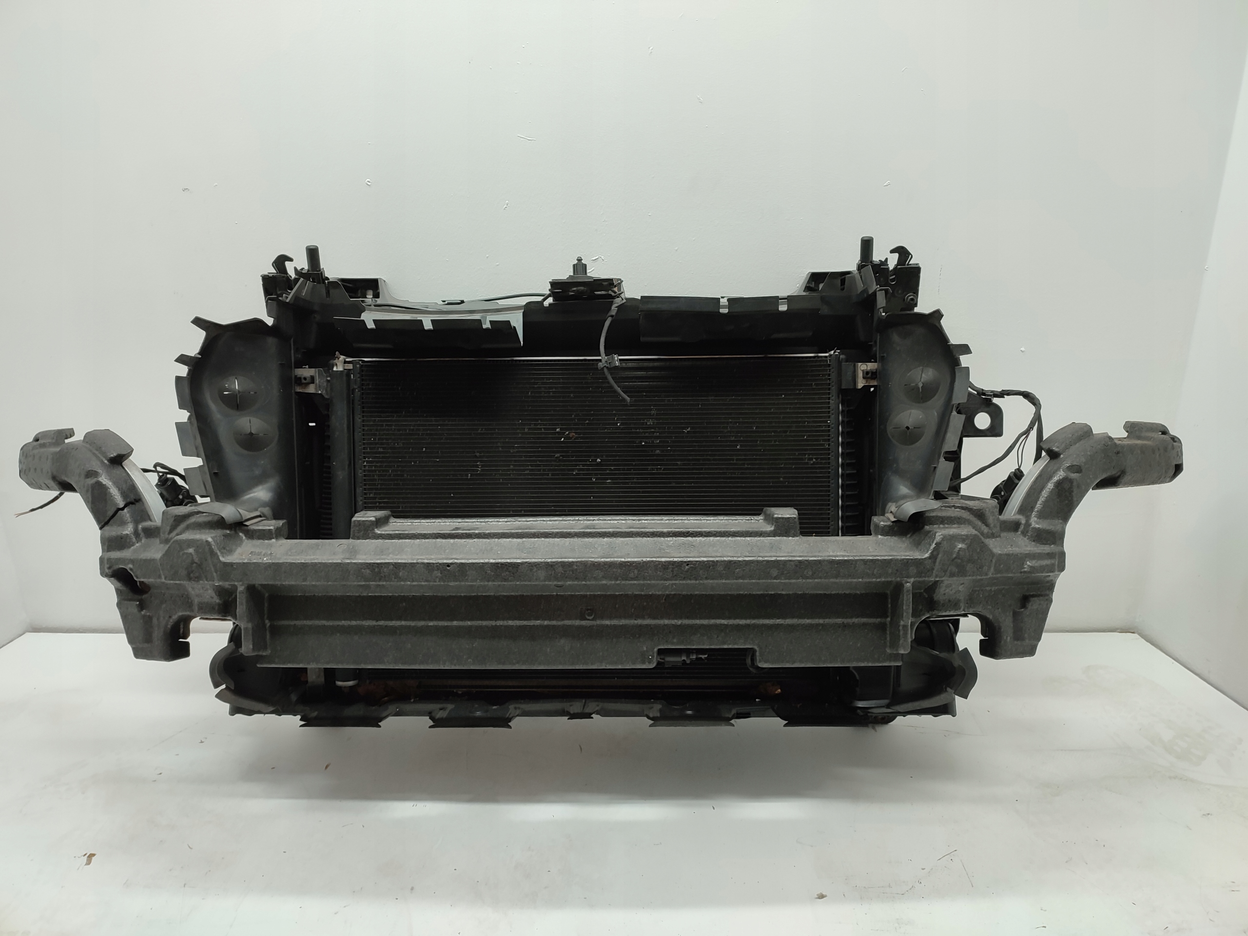 AUDI Q7 4M 3.0TDI PAS PRZEDNI KOMPLETNY