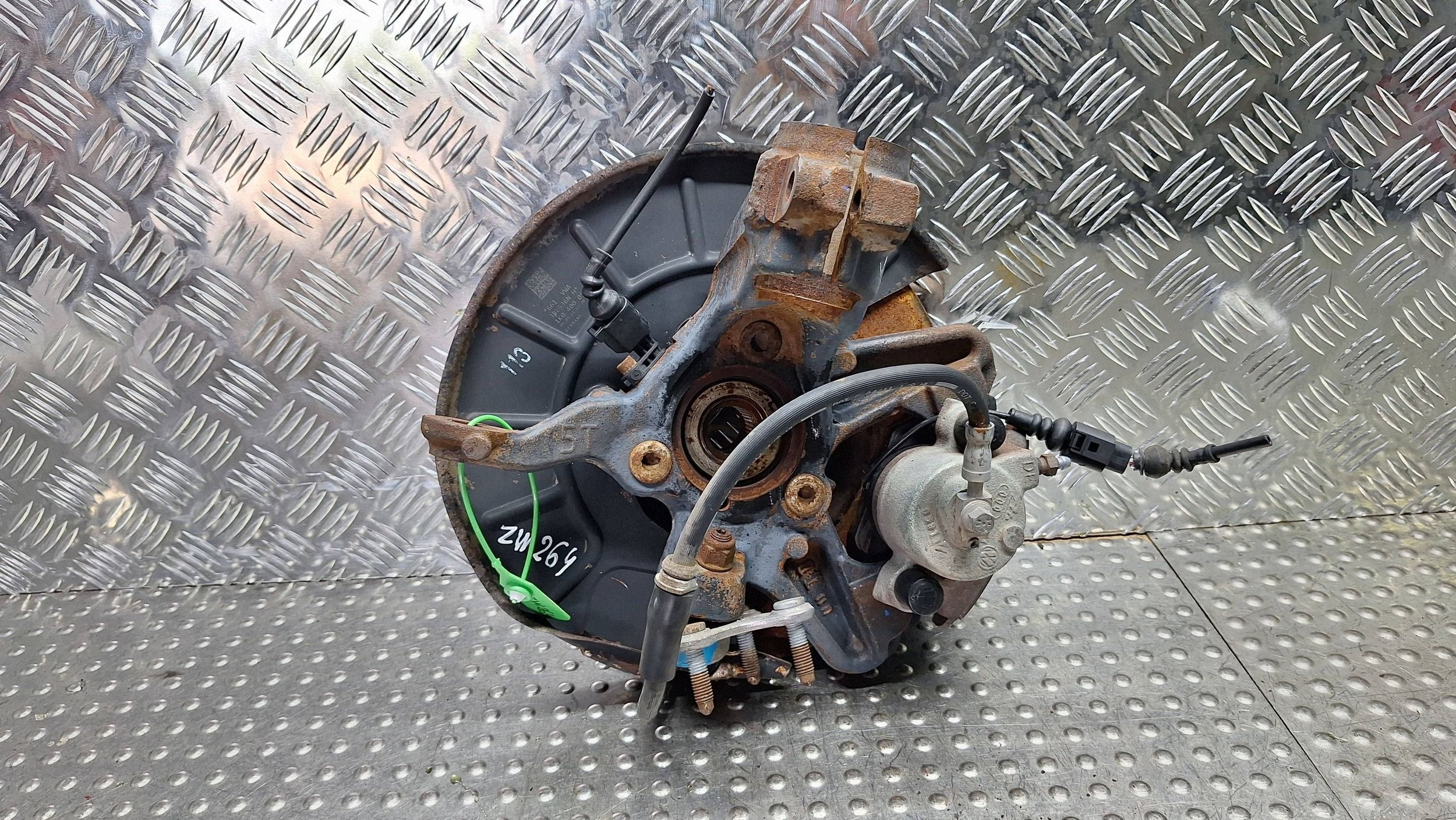 swing left front 1K0407255T GOLF V CADDY III A3 8P YETI ALTEA LEON II