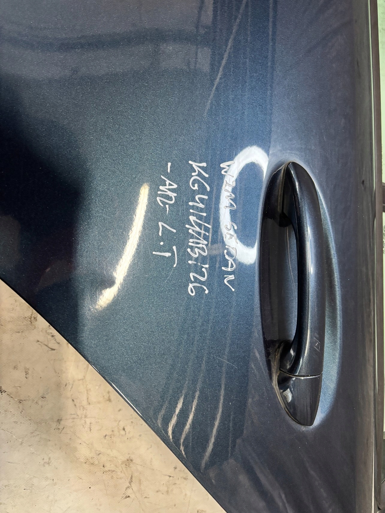 Tür links heck MERCEDES W211 Sedan