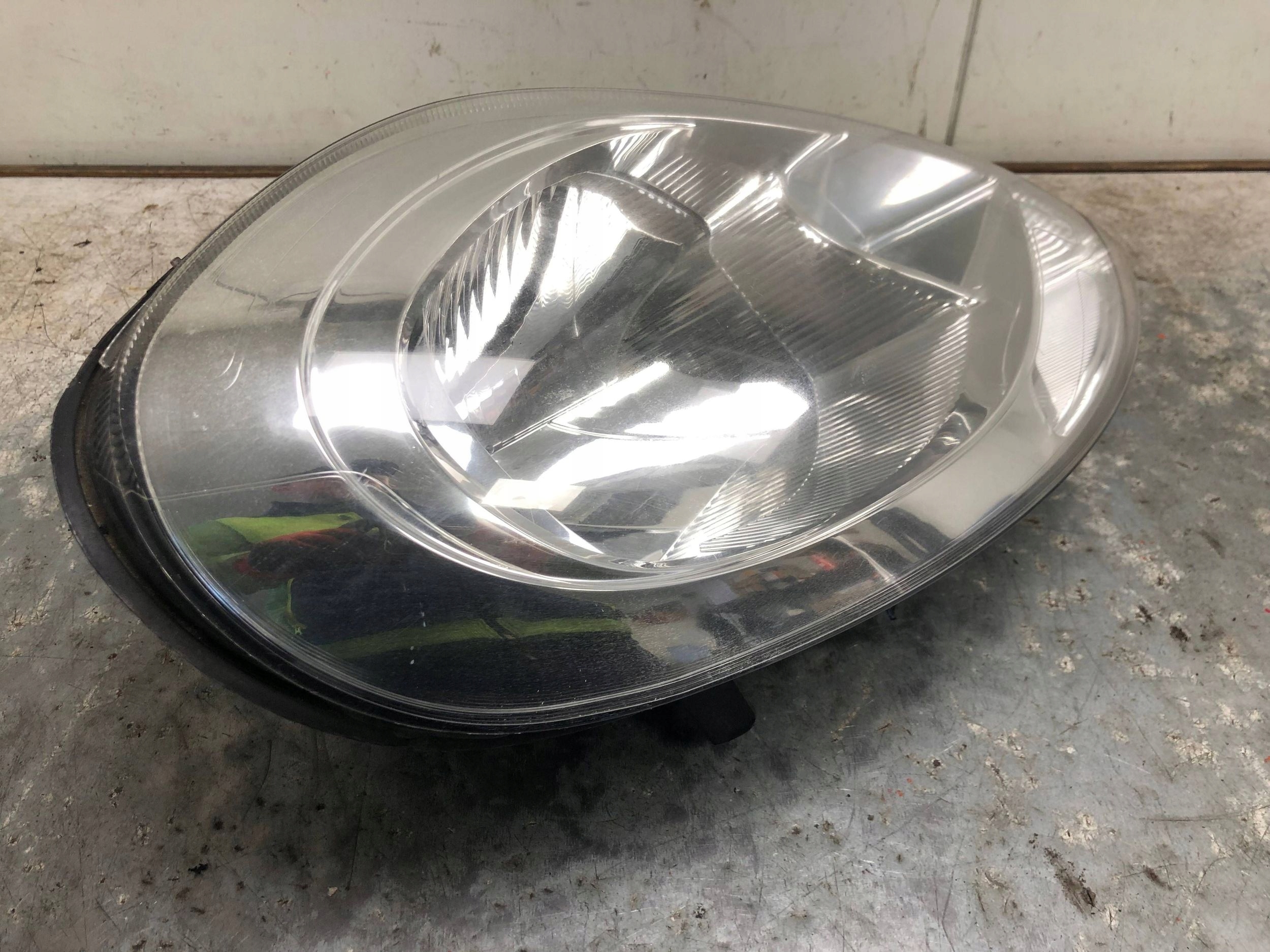 light right front OPEL VIVARO RENAULT TRAFIC 93859830
