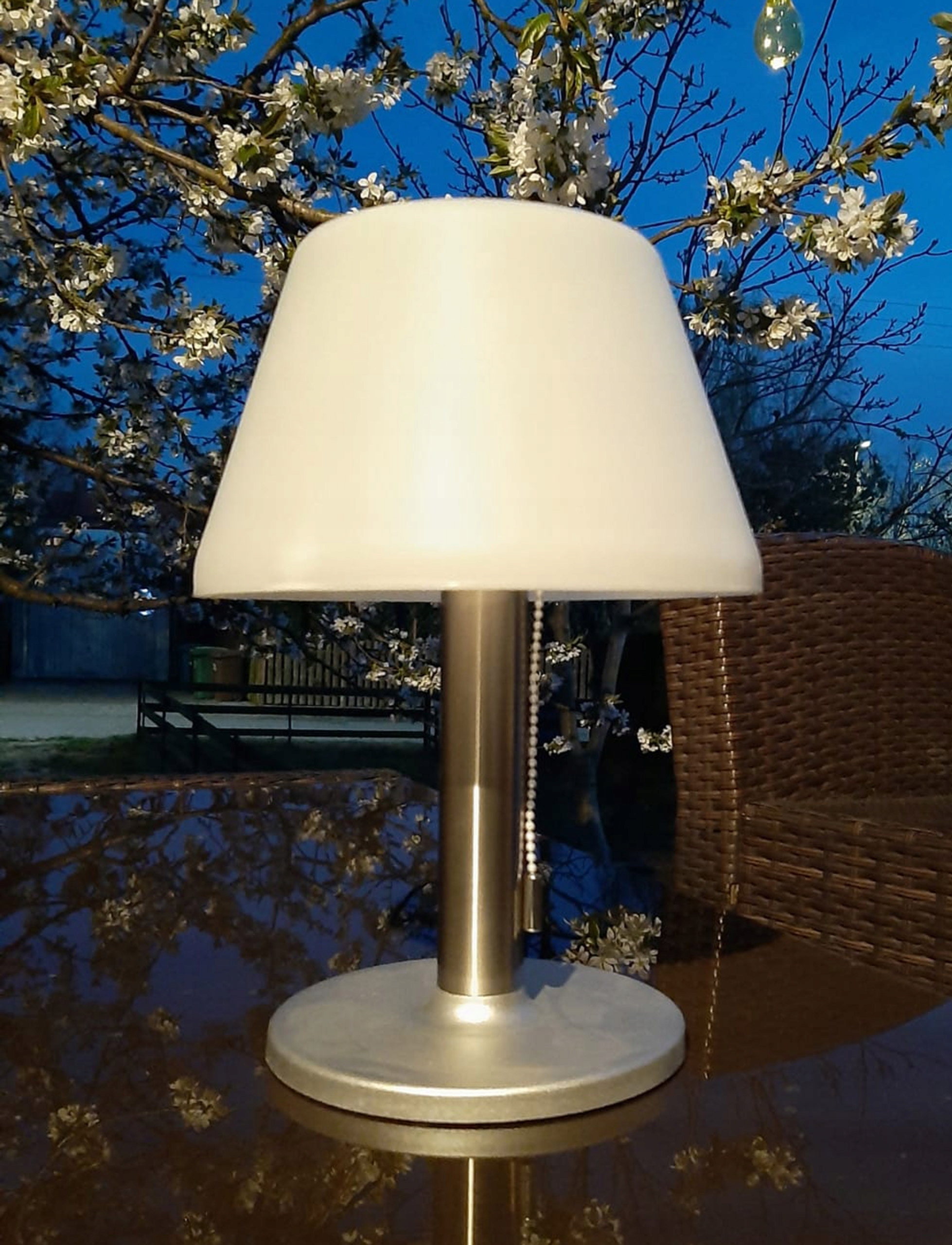 LAMPKA SOLAR NA BALKON LAMPA SOLARNA LED OGRODOWA Moc 0 W