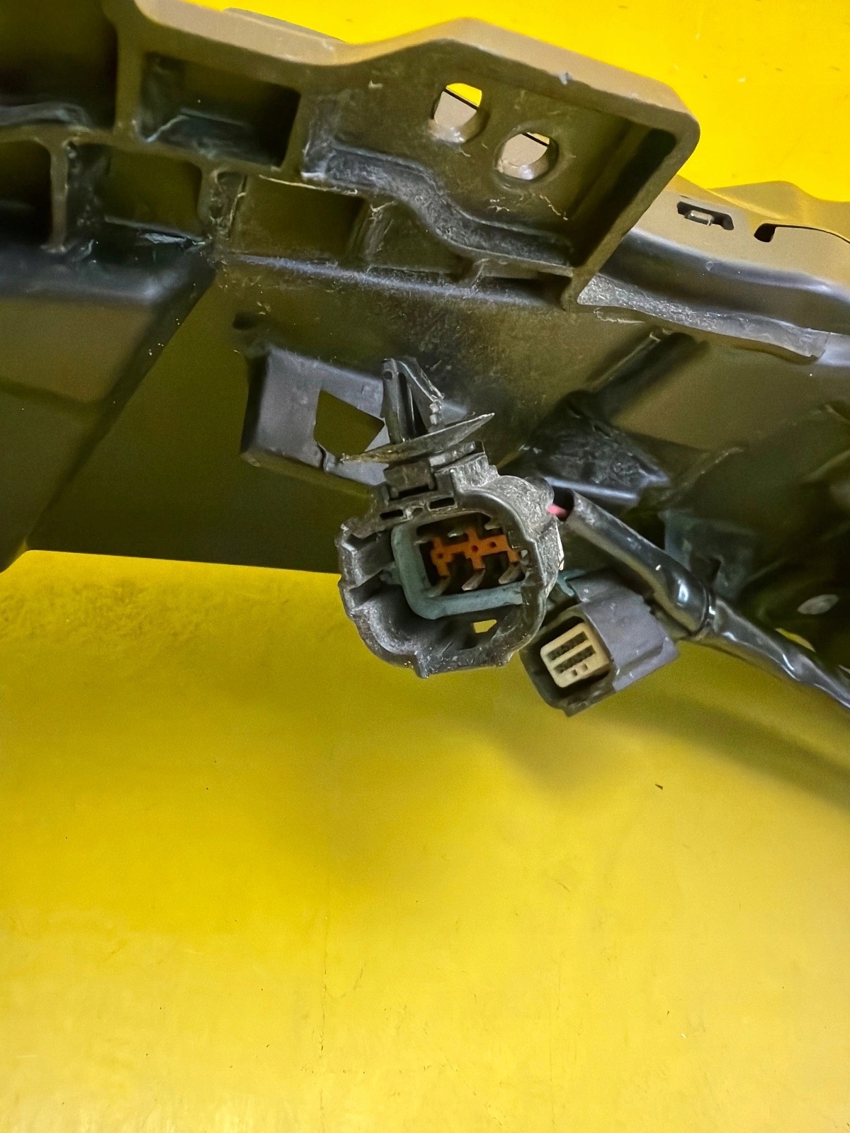 light right Nissan Ariya 2022- lower Full Led DRL