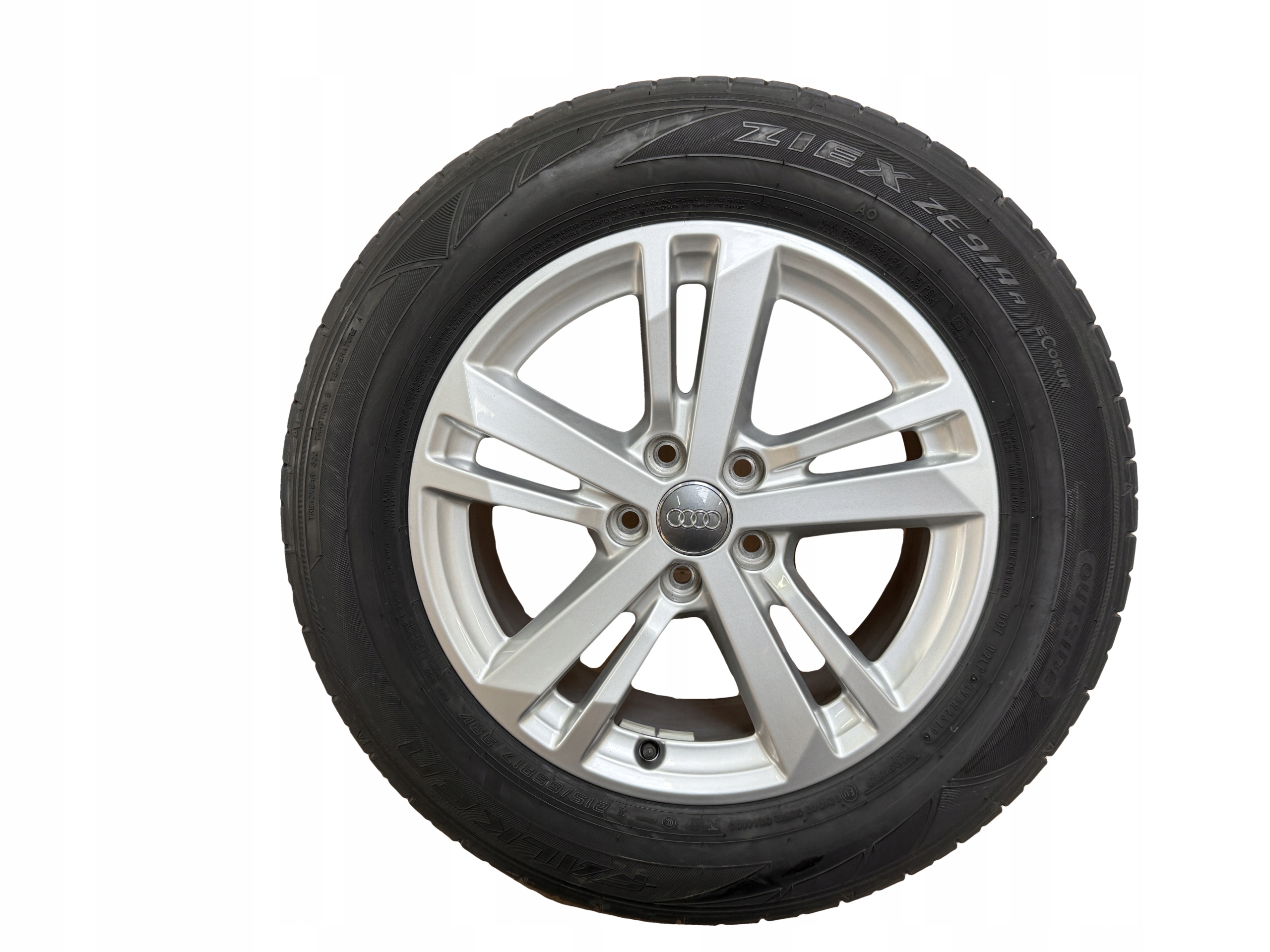 AUDI Q3 83A wheels discs 215/65R17 FALKEN