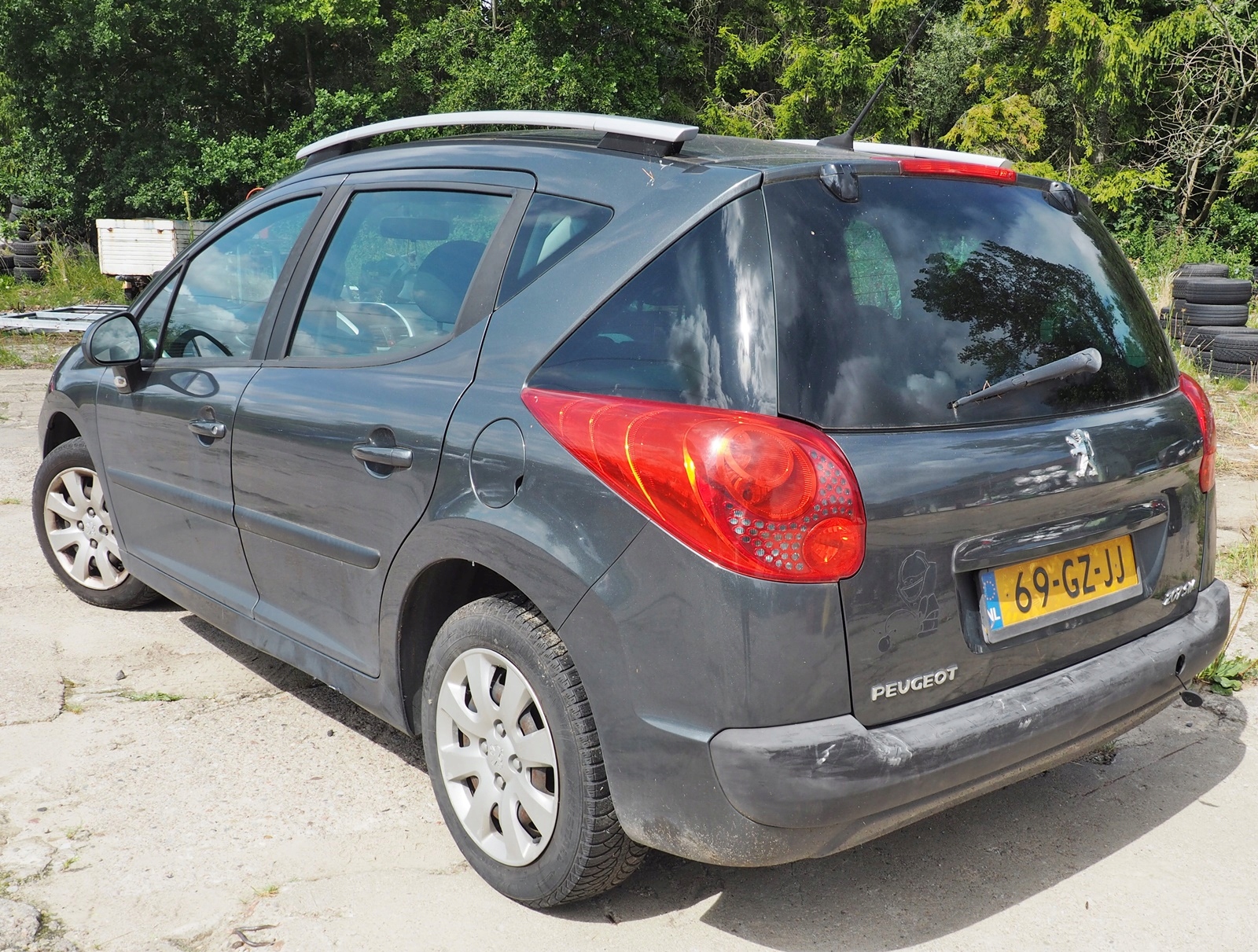 peugeot 207 SW 2006-12 руль