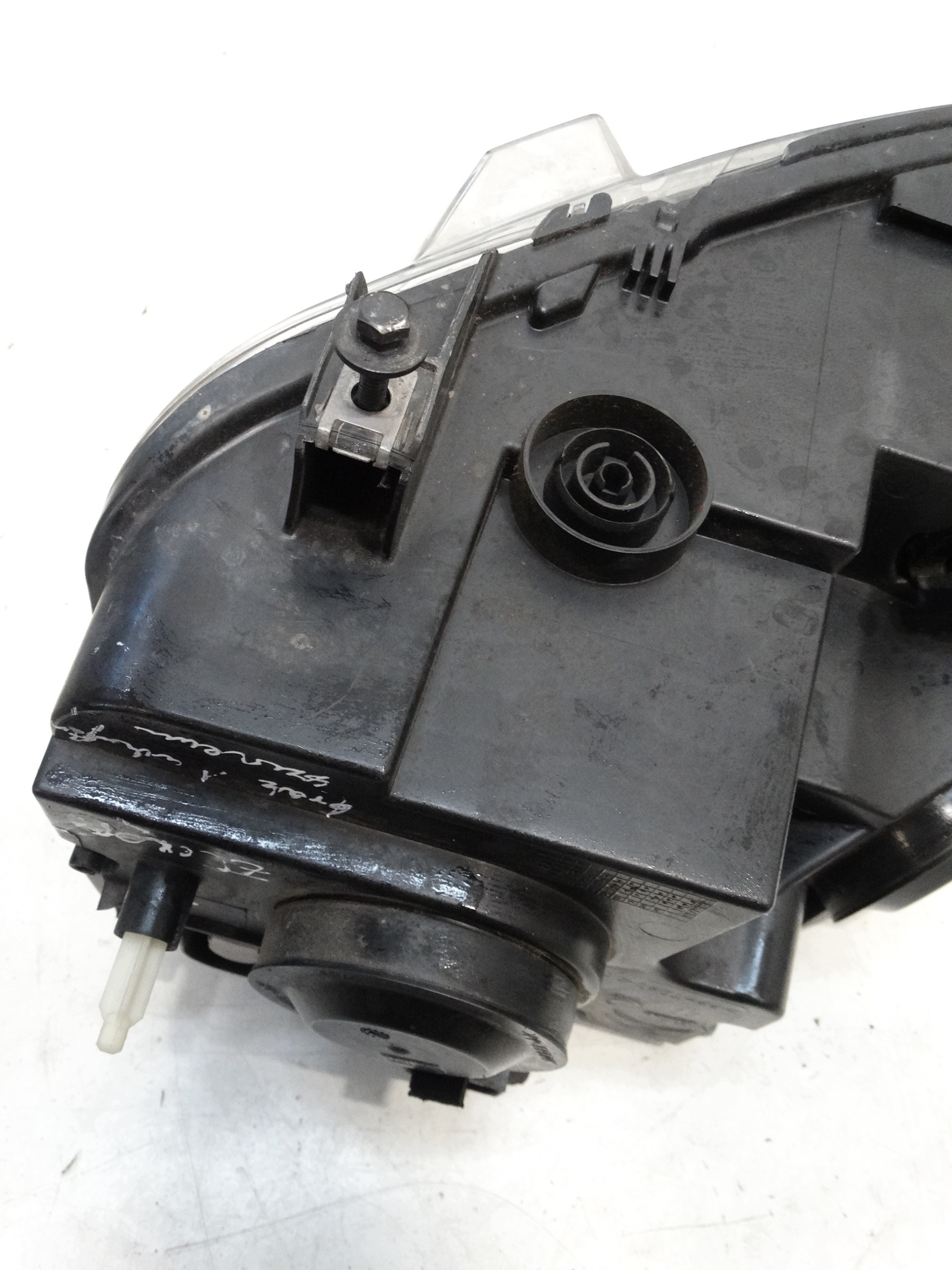light REFLEKTOR right front CITROEN C4 CACTUS EUROPA 9800901280