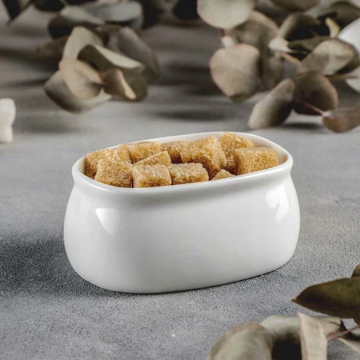 Cukiernica biała porcelanowa Wilmax 10,5x9,4x4,6 cm 200 ml Kolor biały