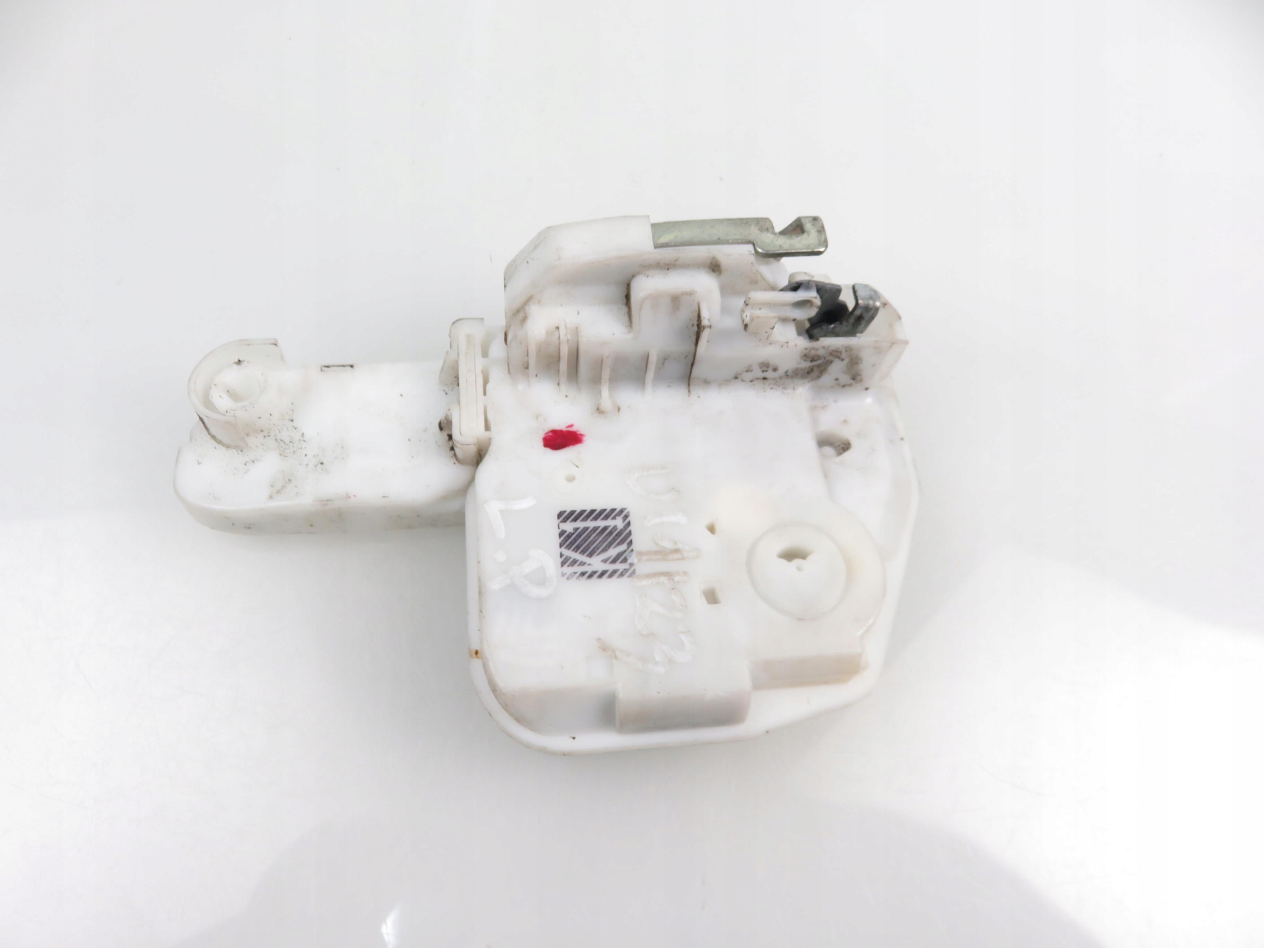 ЗАМОК ПЕРЕДНИЙ ЛЕВЫЙ MITSUBISHI ASX ЕВРОПА