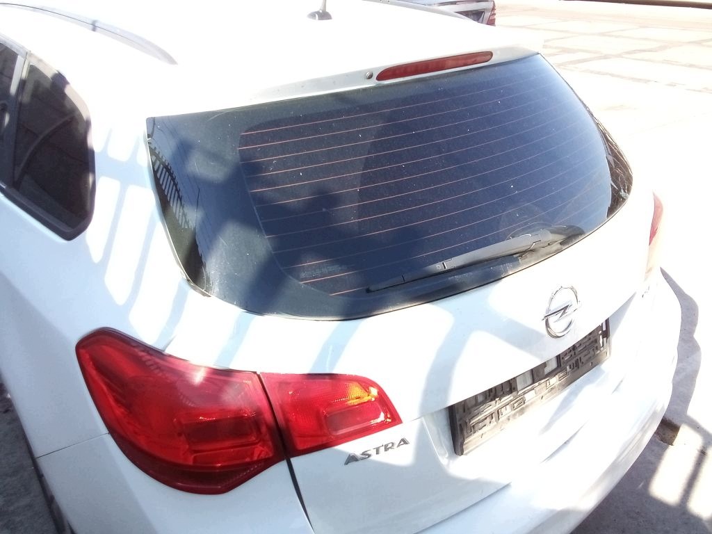 Opel Astra J 4 IV kombi boot door rear