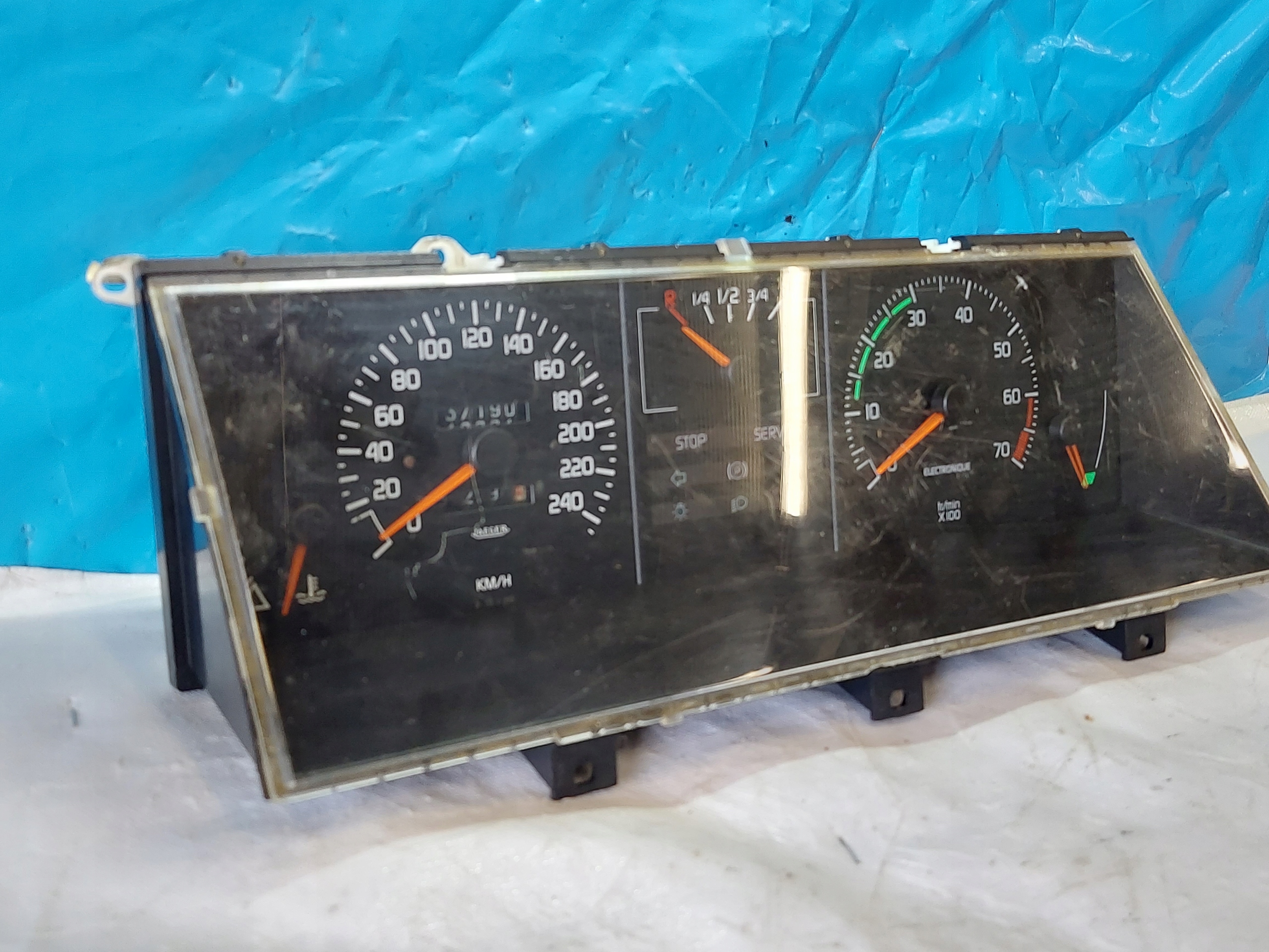 dials clock RENAULT 25 2.0 B 7700803843