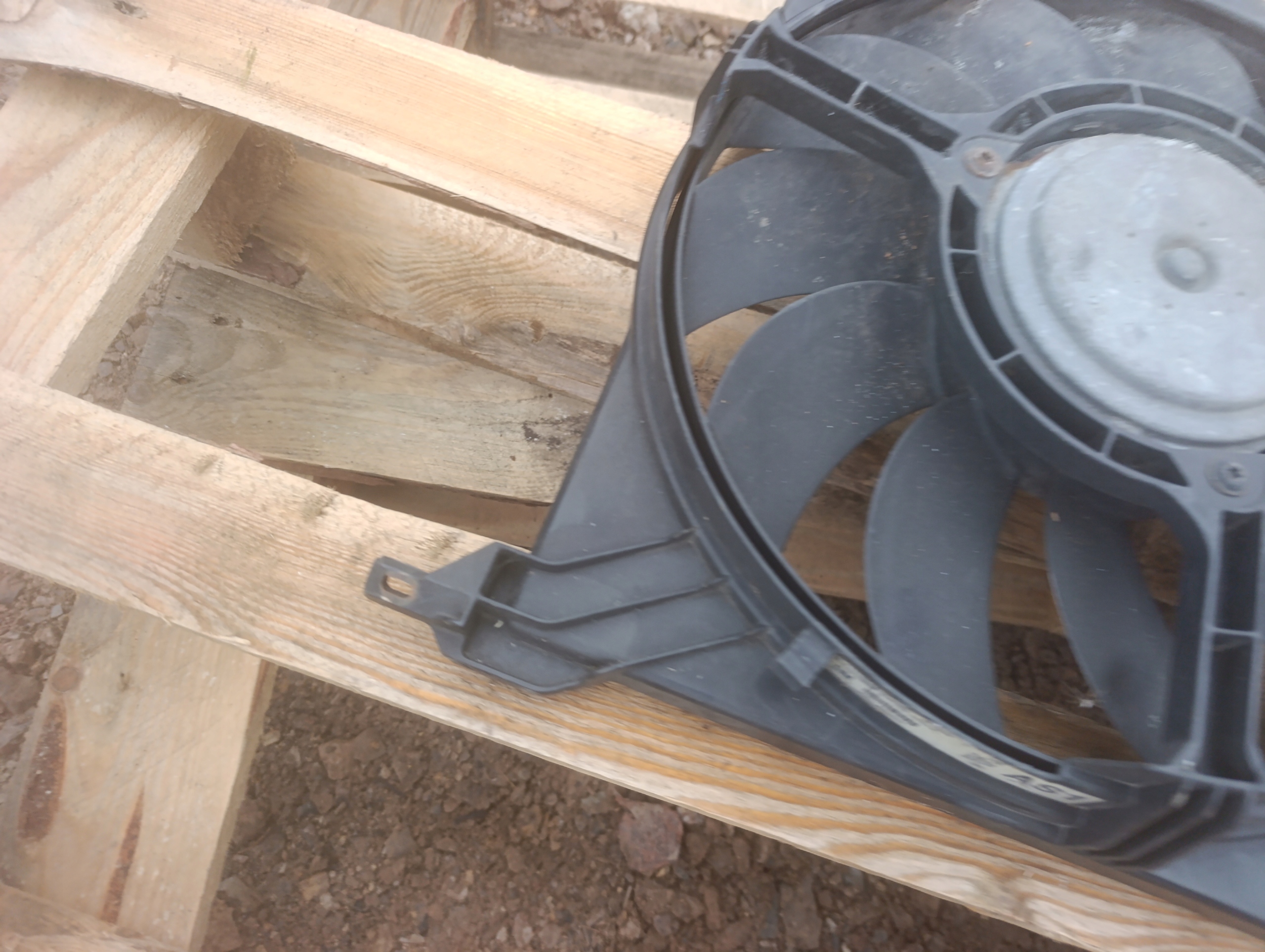 ventilátor chladiče OPEL VECTRA C 2.2 24410989