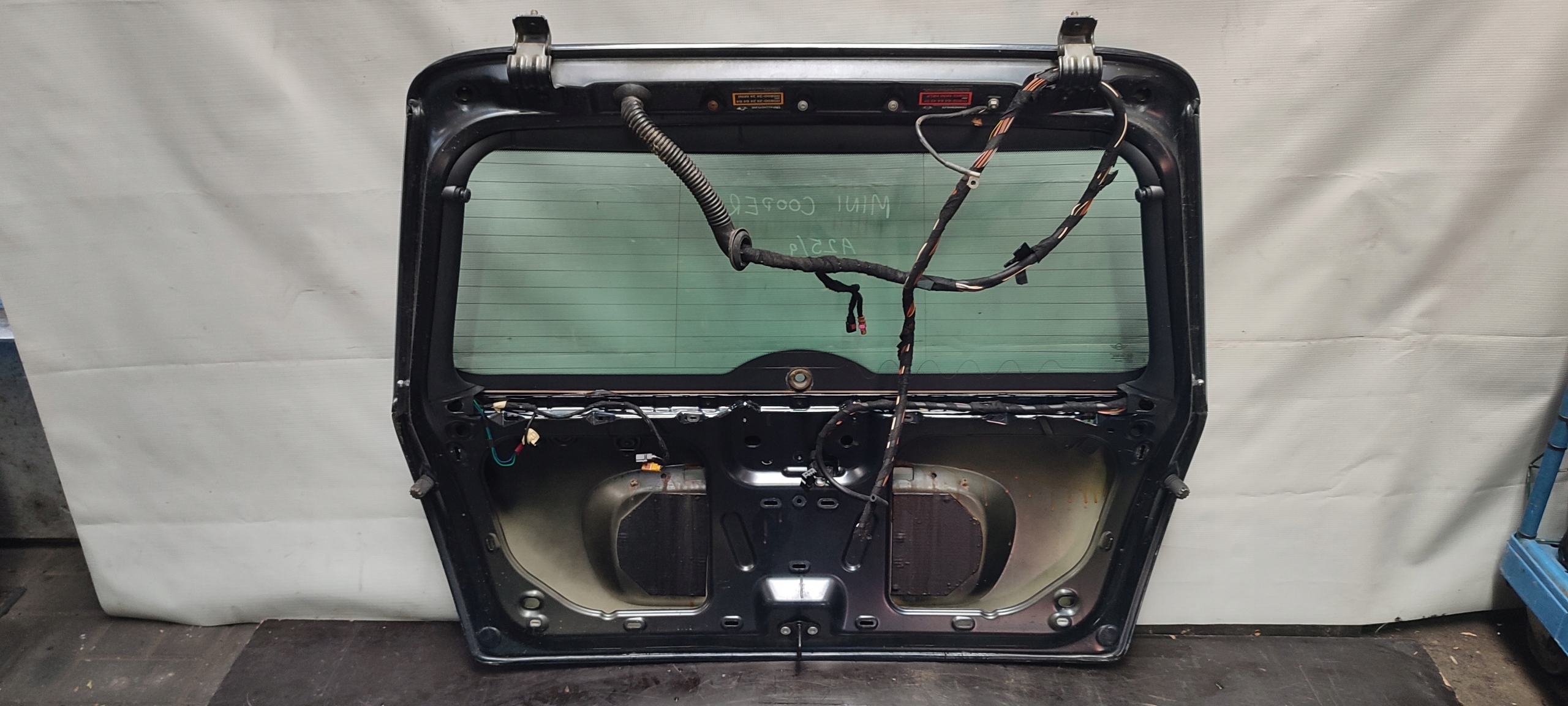 trunk door boot Mini R50 A25/9