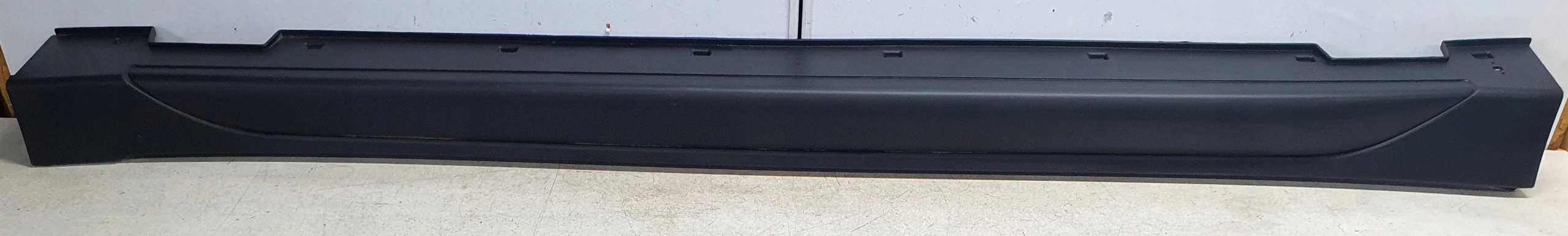 HYUNDAI TUCSON III 15- moulding threshold threshold right