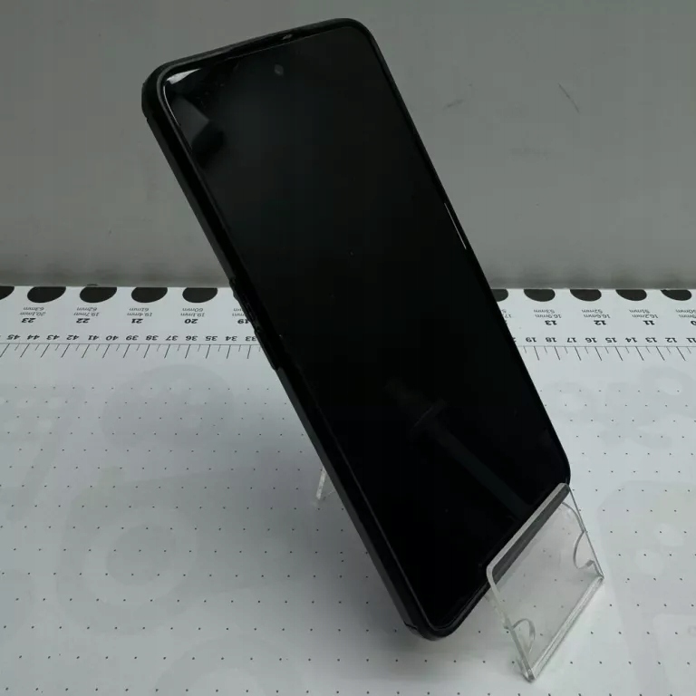 Smartfon Realme 9 4G 6 GB / 128 GB 4G (LTE) czarny