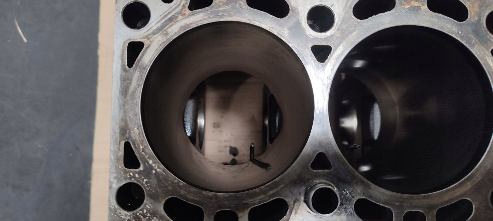Blok dol Motore BMW M47TU2 2,0D