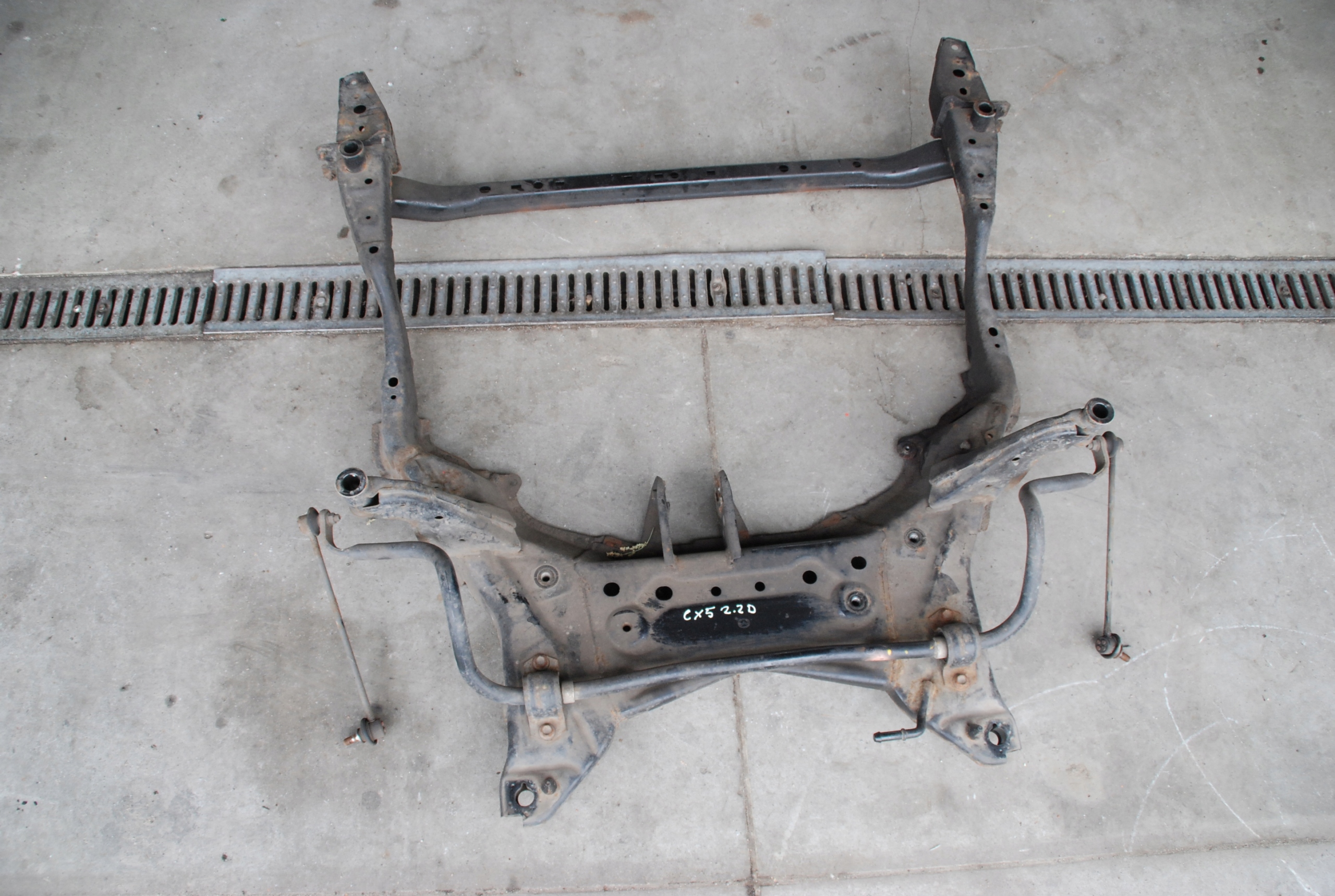 CX-5 CX5 SANKI PRZÓD 2.2 D MANUAL 13R