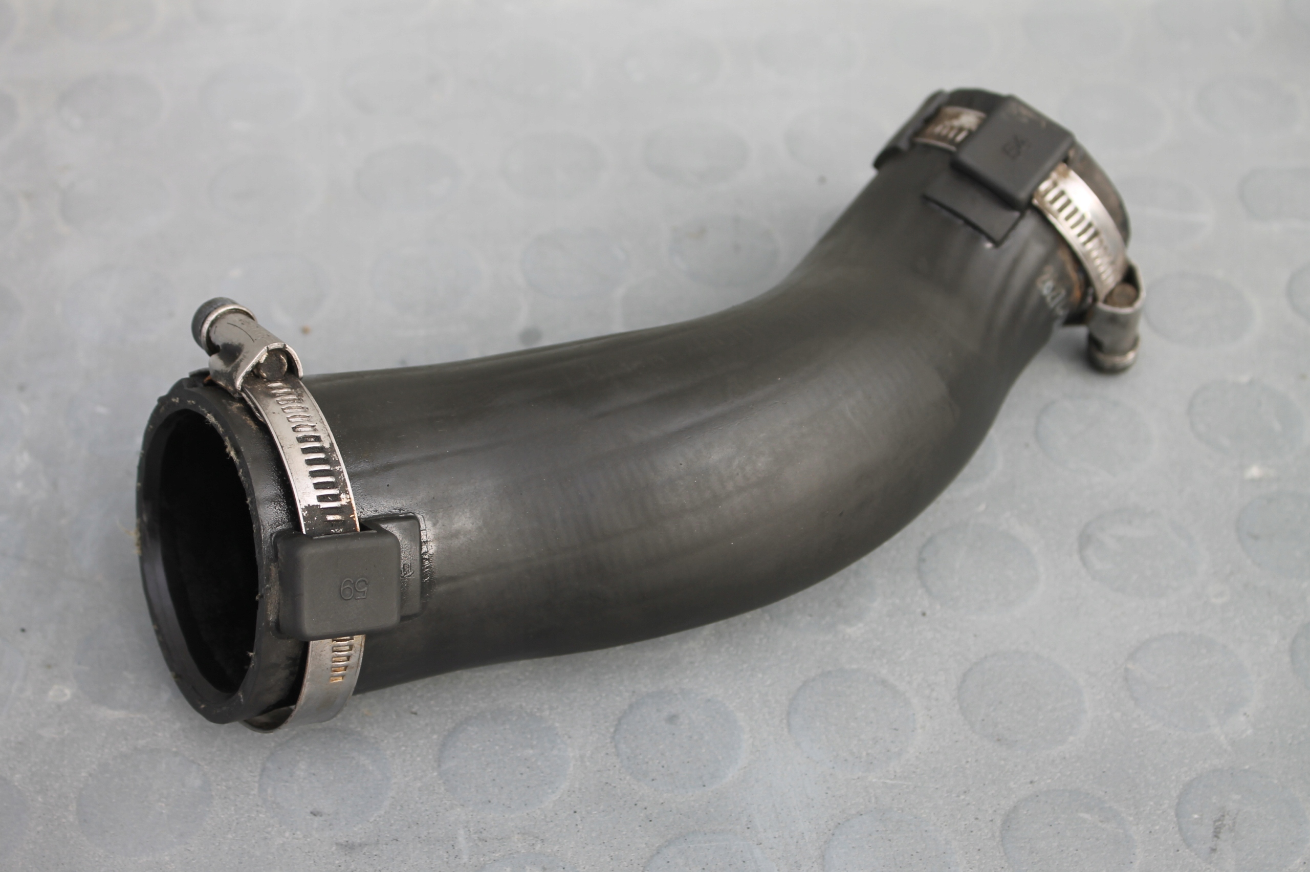 28274-2A820 - КАБЕЛЬ ІНТЕРКУЛЕРА КОРОТКИЙ CARENS IV 1.7 CRDI 13-