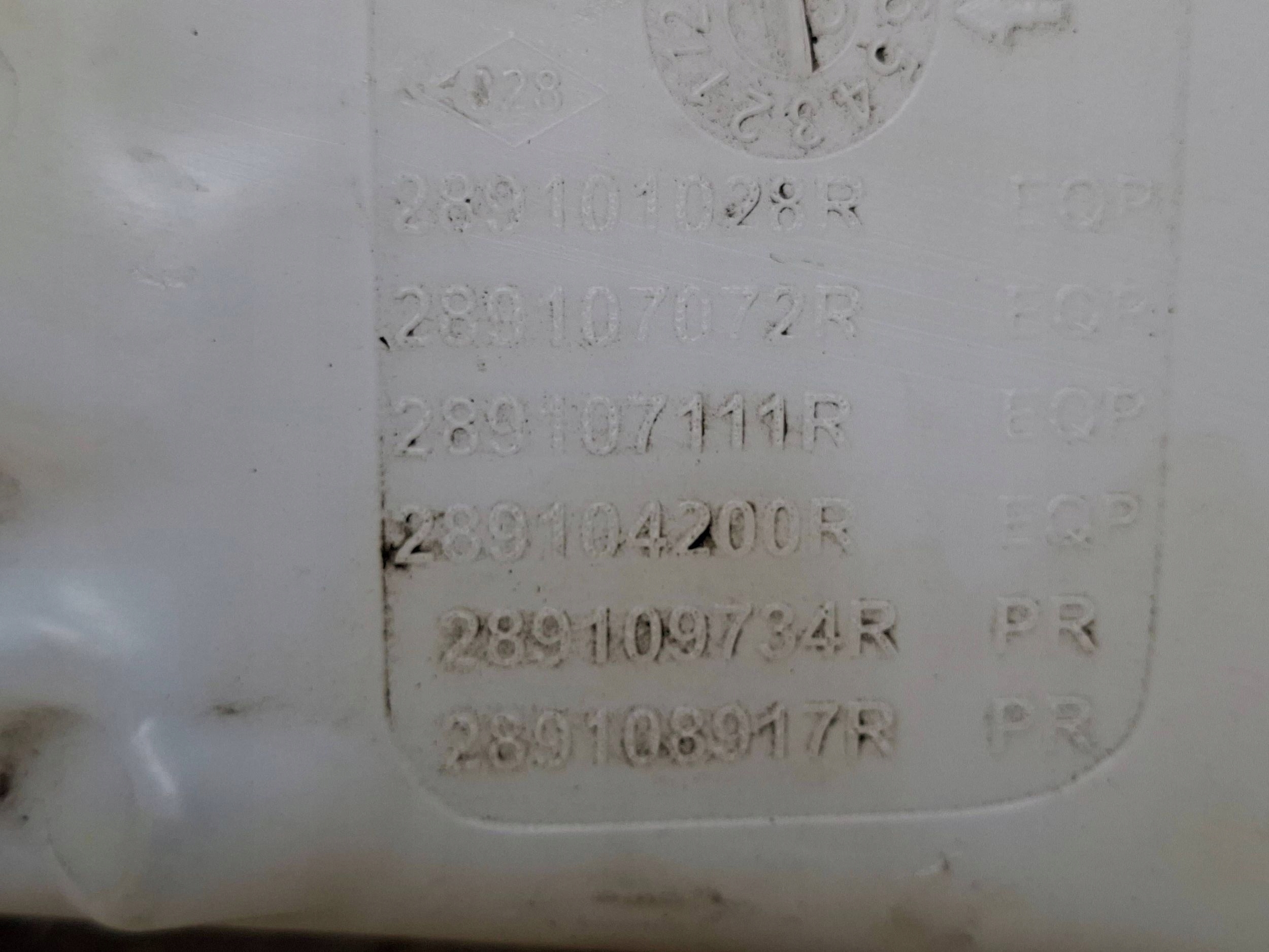 washer fluid tank 289101028R RENAULT TALISMAN 2016
