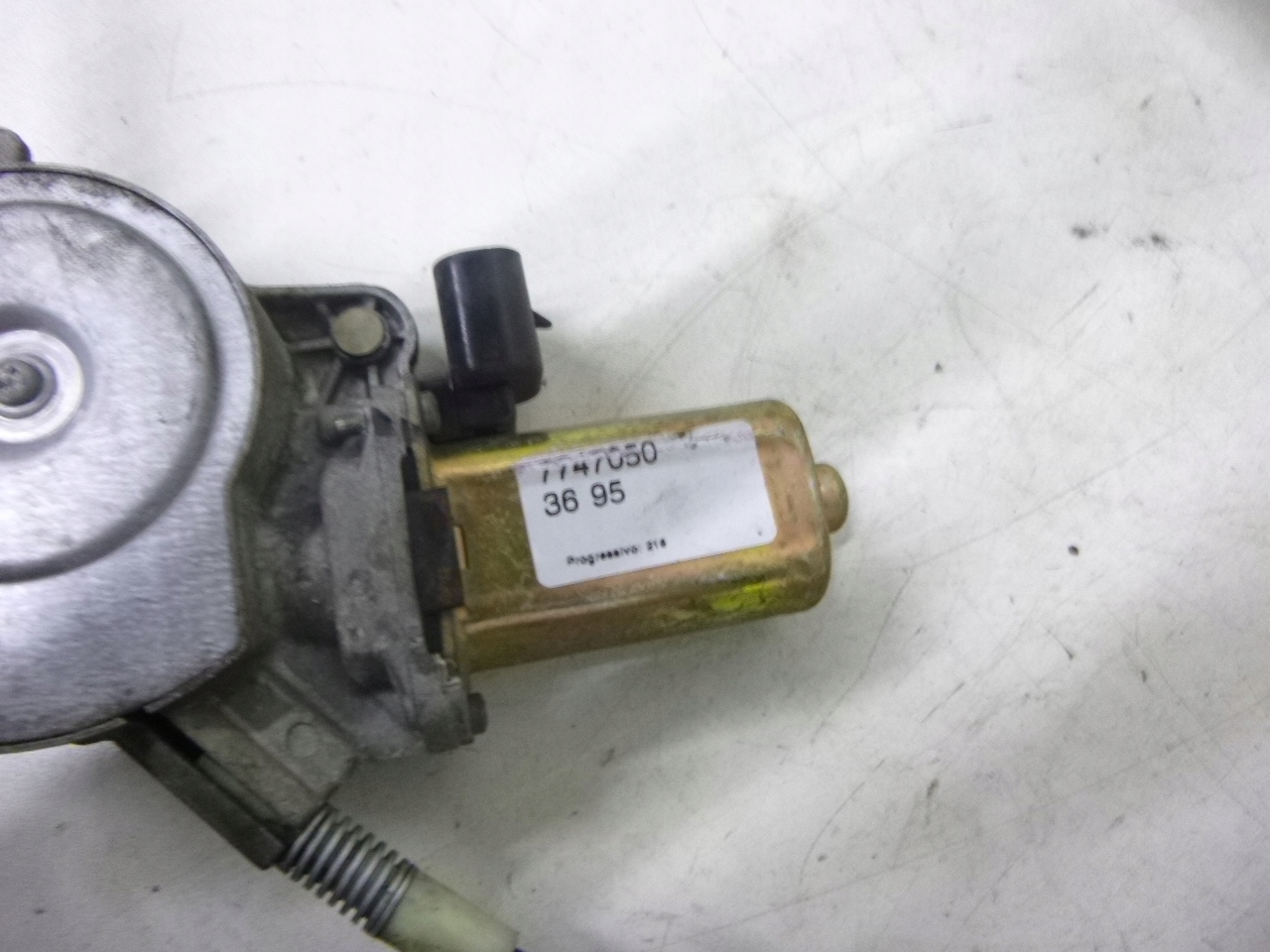 MÉCANISME VITRE AVANT FIAT PUNTO ET 1997R.