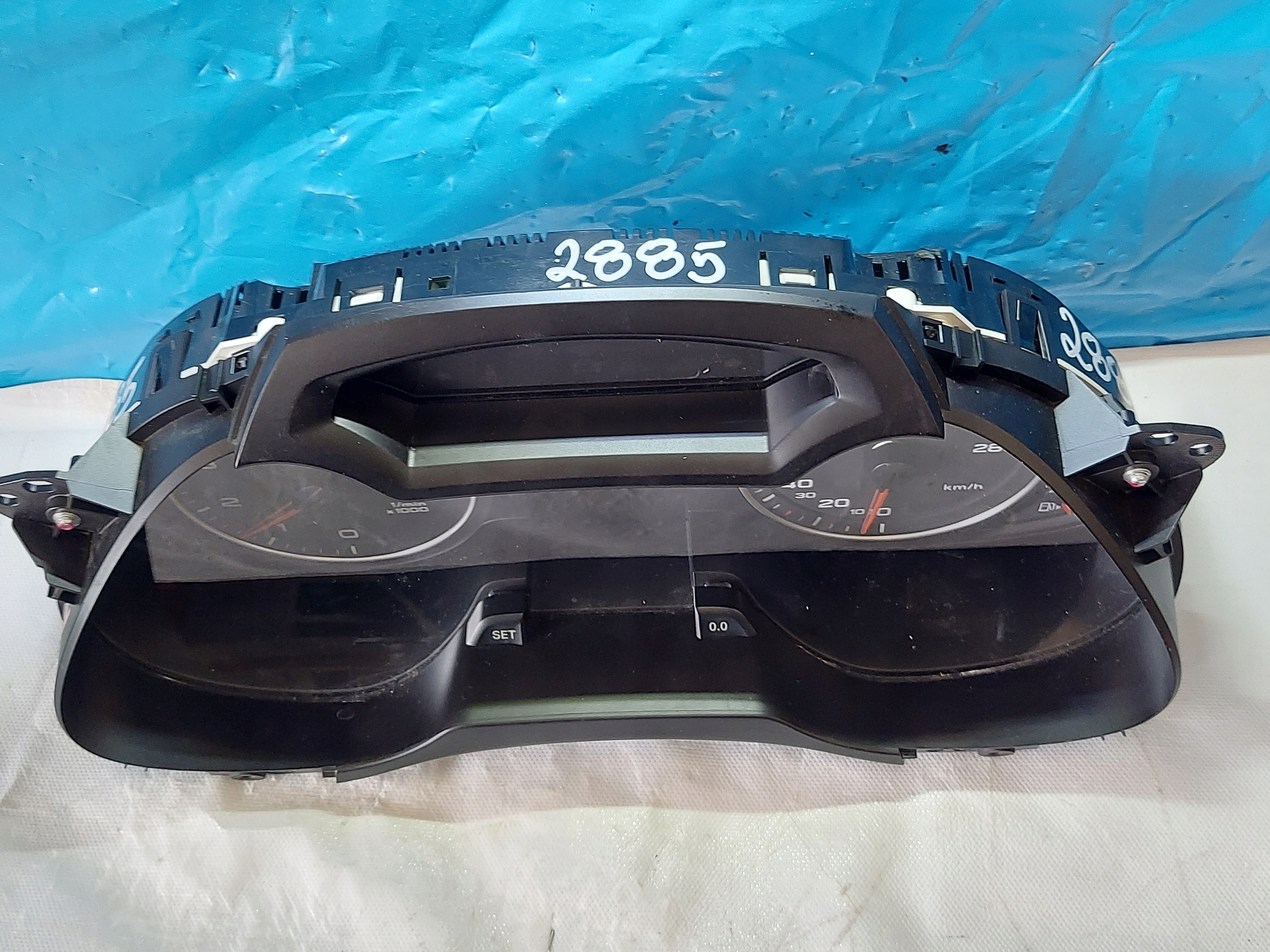 dials clock AUDI A4 B8 1.8 TFSI 8K0920900A