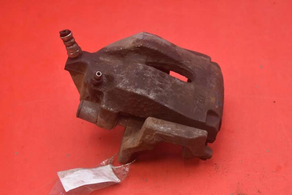 caliper brake right rear part VOLVO XC90 1 and 2.4 D5 163 KM 4X4 02-06