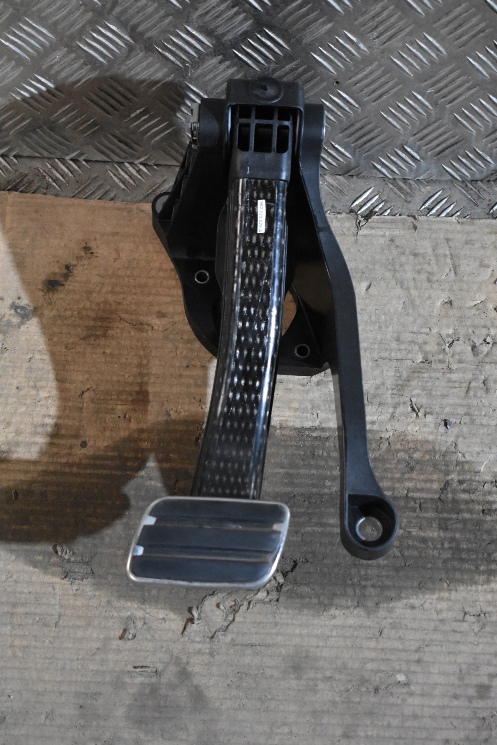 IDEALNY PEDAL Bremse PORSCHE 992 1