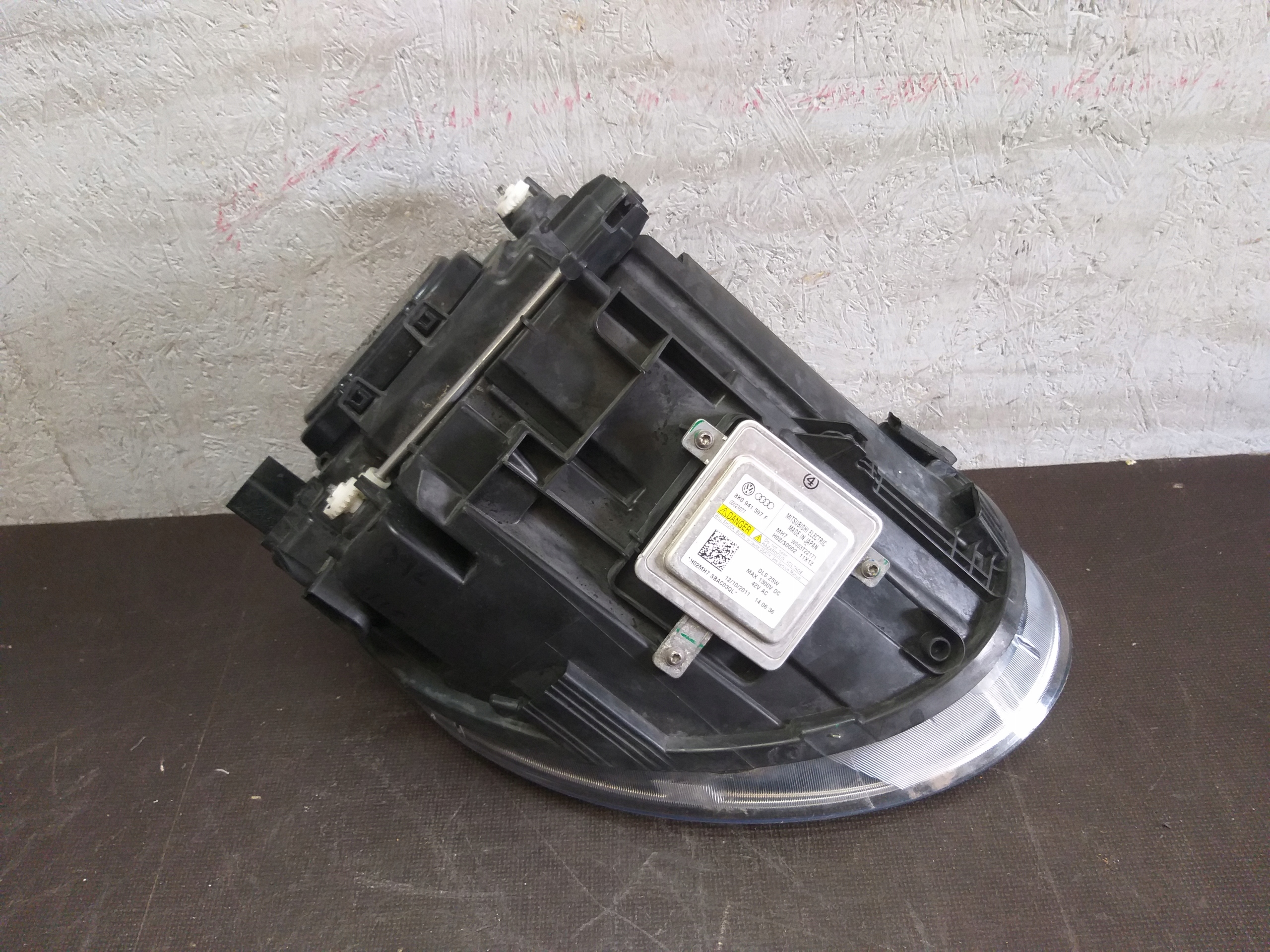 LIGHT FRONT LEFT VW NEW BEETLE XENON LED 5C