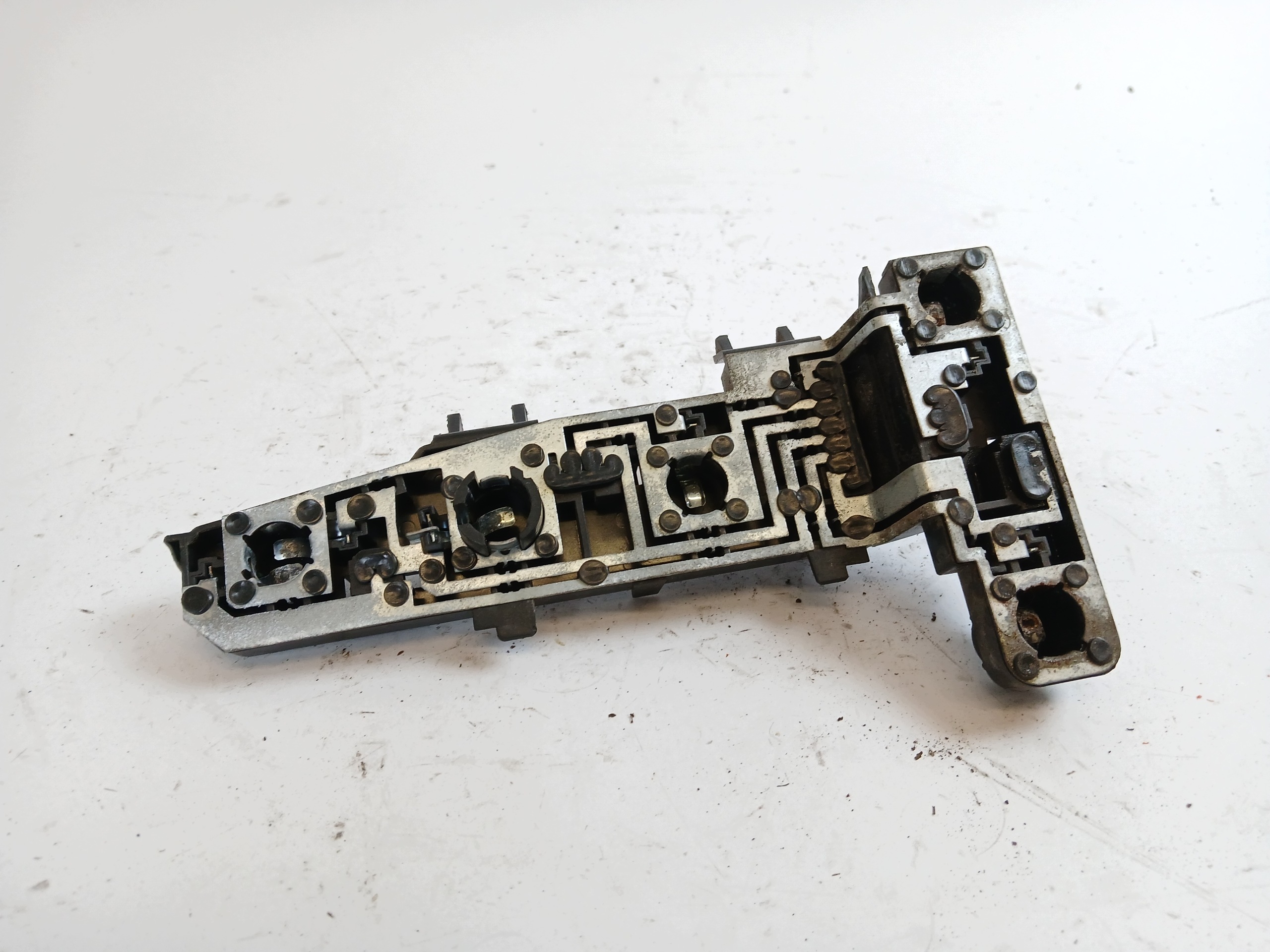 VW GOLF IV KOMBI scheinwerfereinsatz rechts heck 1J9945258A