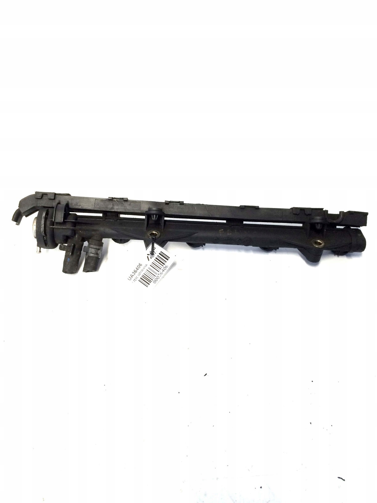Rampe injection VOLKSWAGEN POLO 032 133 319