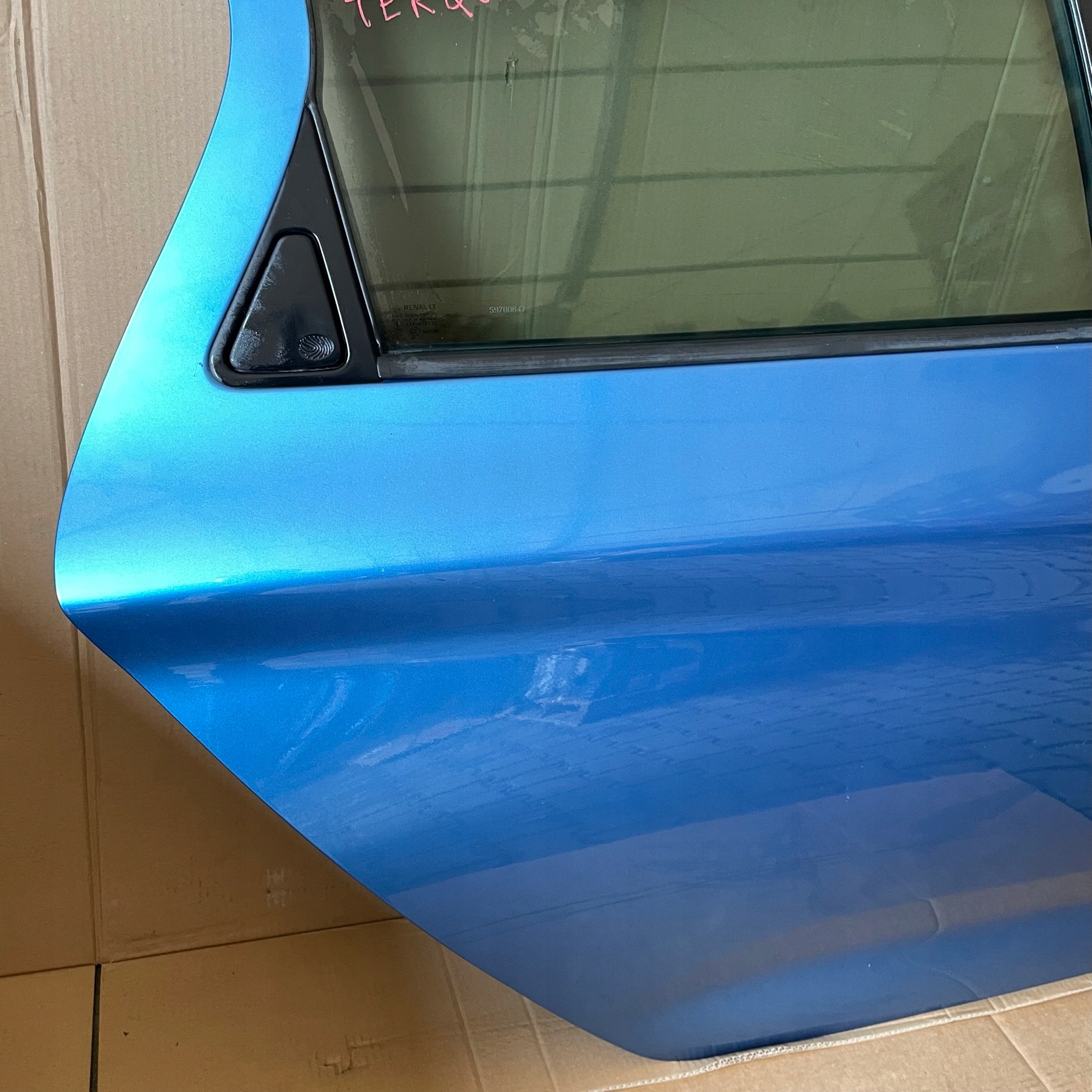 RENAULT ZOE DOOR REAR. RIGHT REAR PART RIGHT TERQG