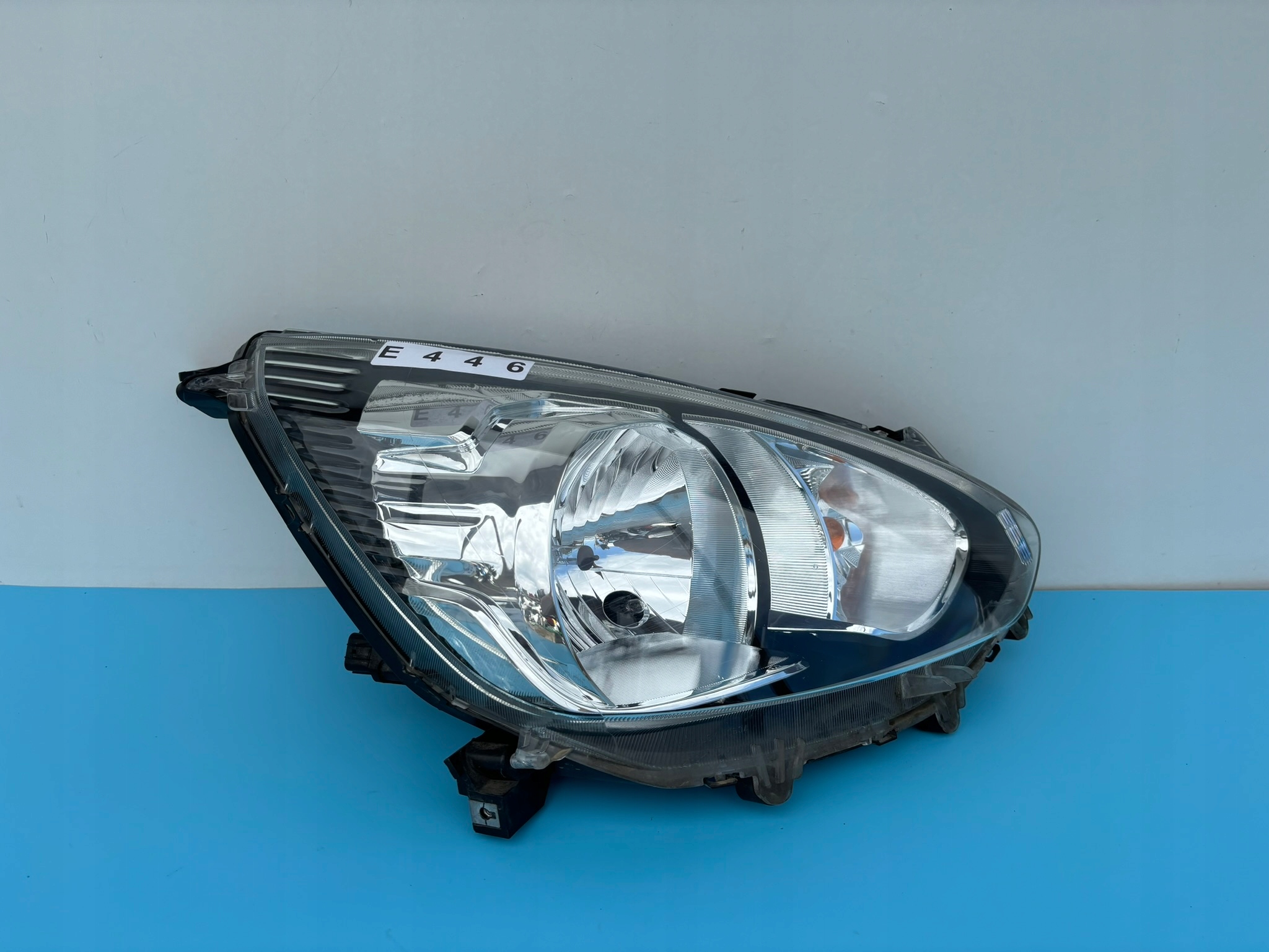 MITSUBISHI SPACE STAR 2 II 12-17 ROK right light front REFLEKTOR W0563 E446