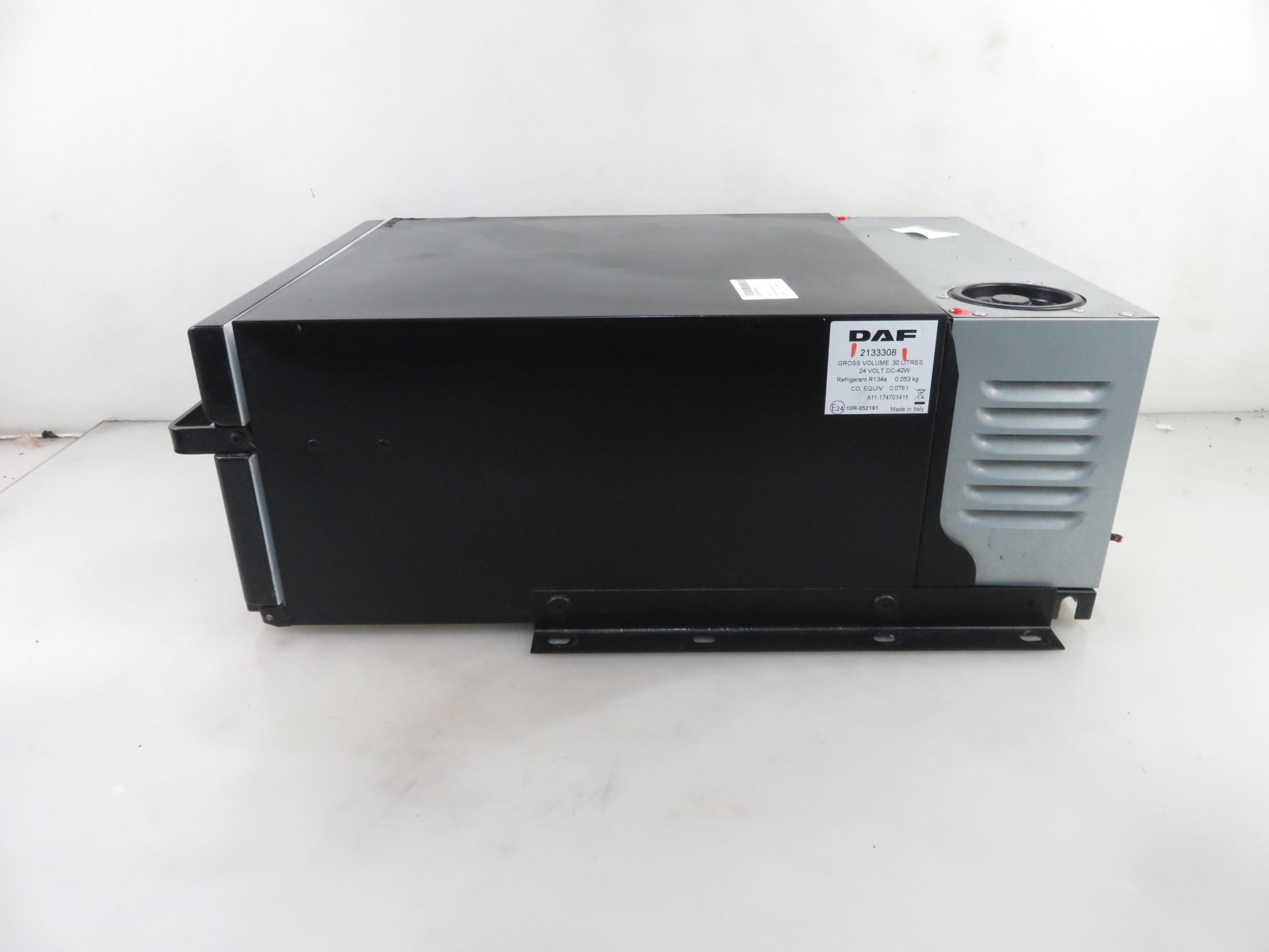 LODOWKA DAF CF 2133308