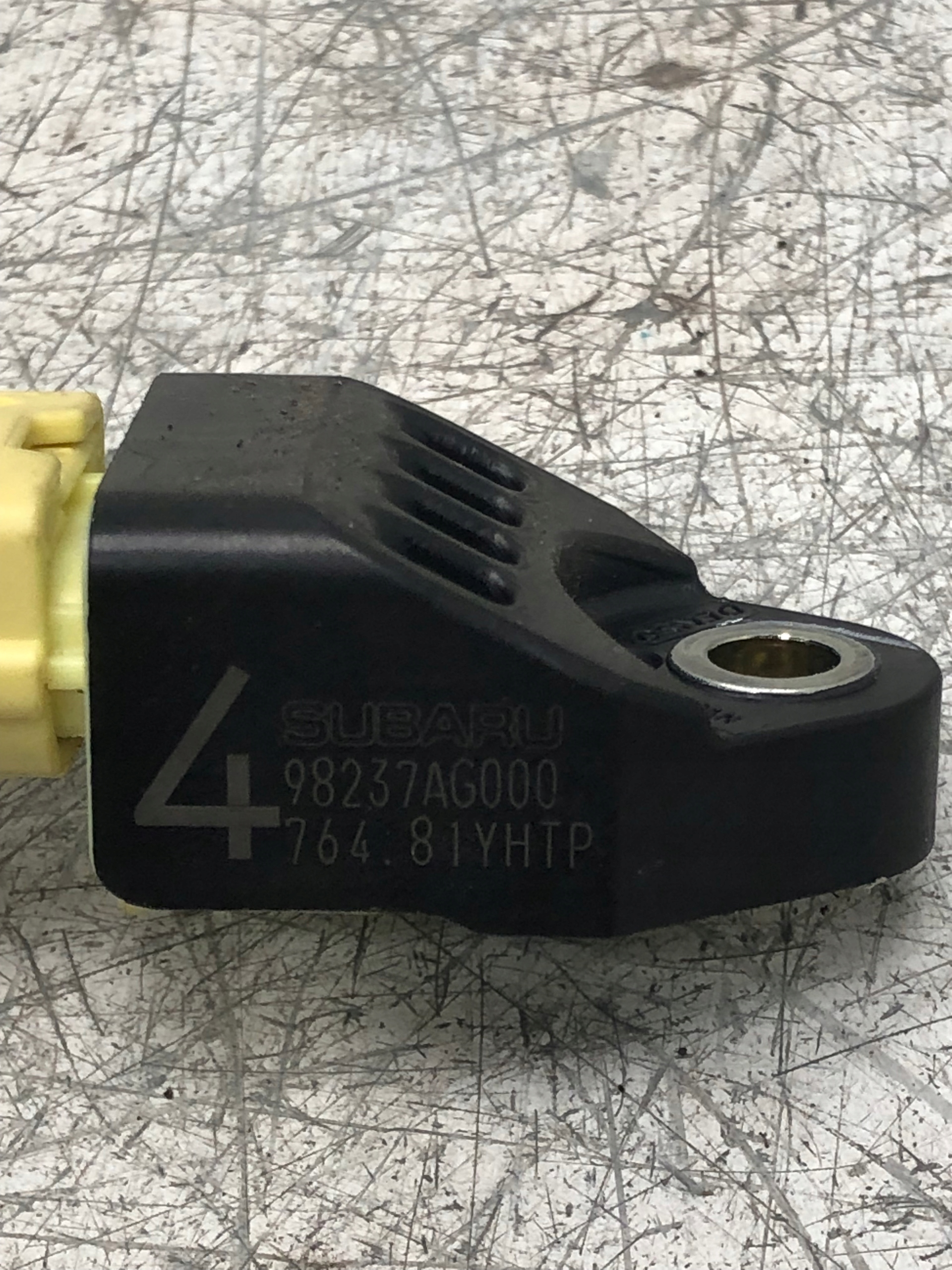 Crashsensor Drucksensor SUBARU LEGACY IV 98237AG000
