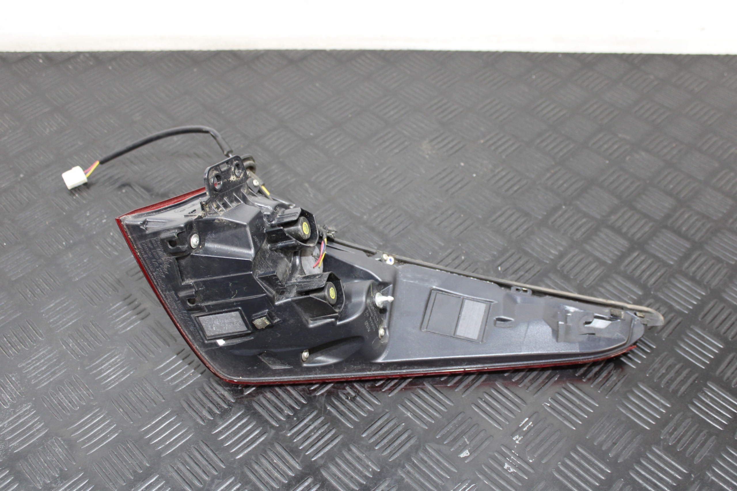 light left rear part rear LEXUS ES 300H ES300H VII 7 HYBRID