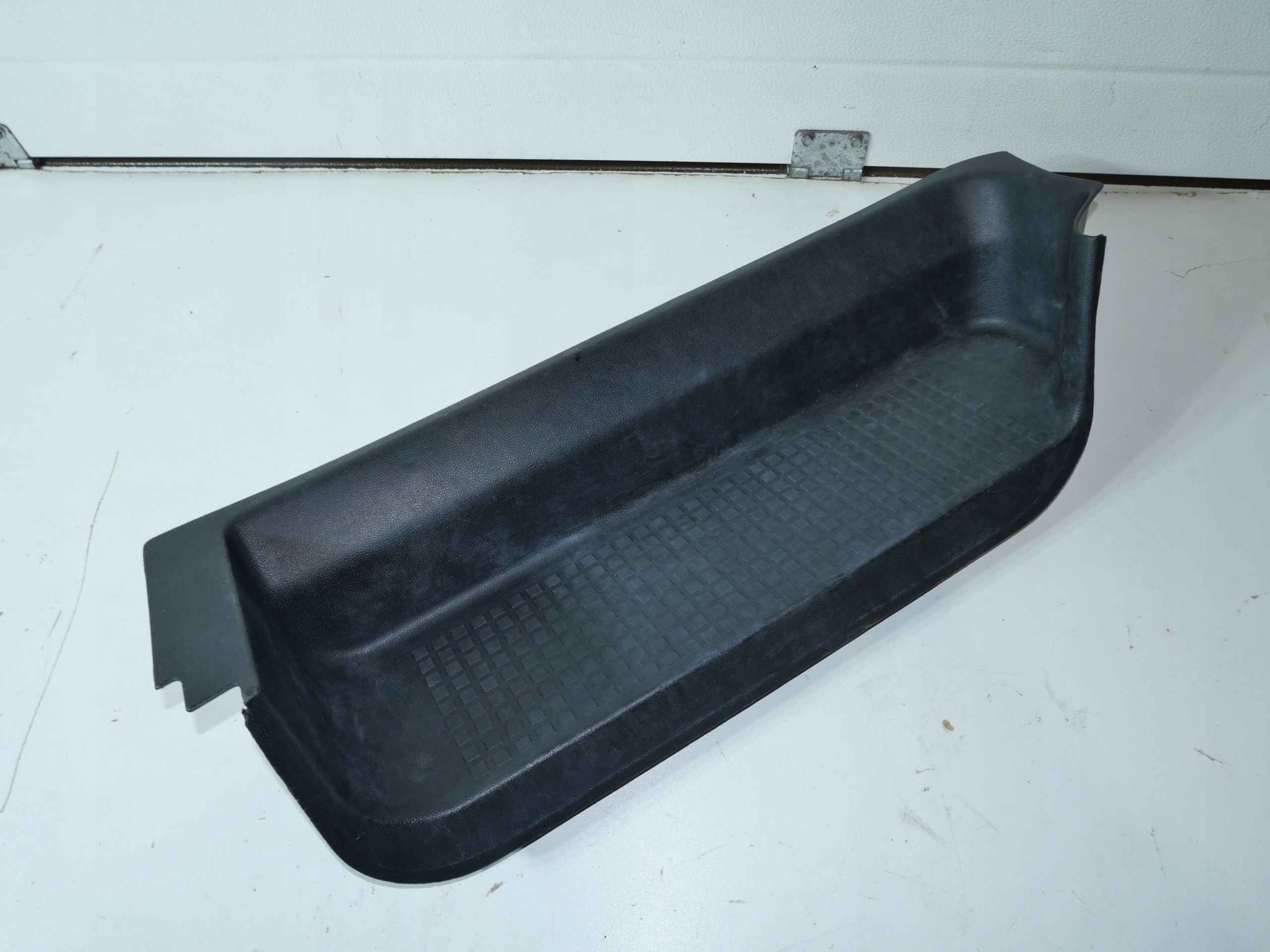 STOPIEN right VW TRANSPORTER T4 705863736B