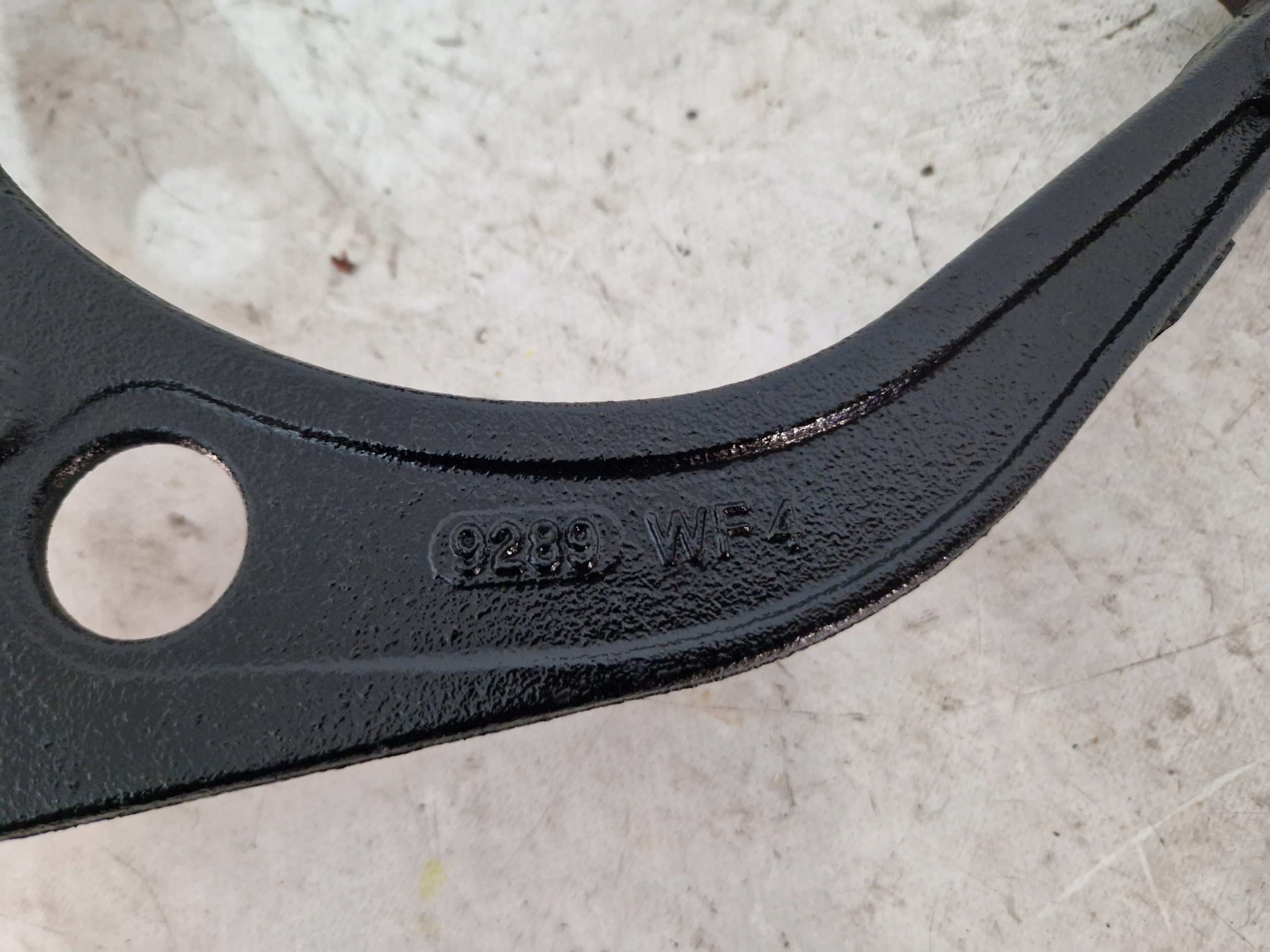 DODGE CHARGER 2015 3.6 5.7 arm left front front LH D12