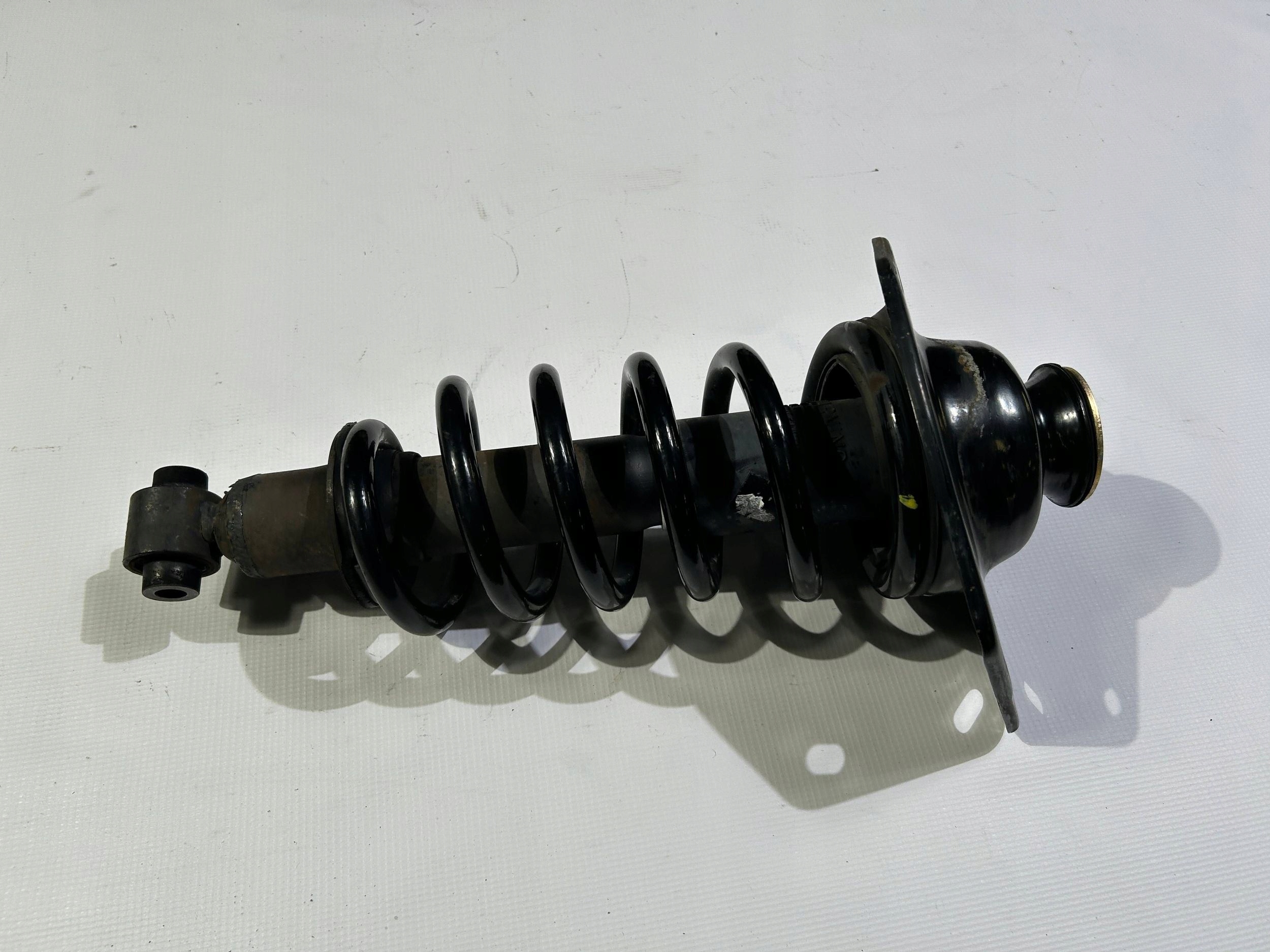 shock absorber right spring right rear part rear Chevrolet Camaro SS 2009-2015