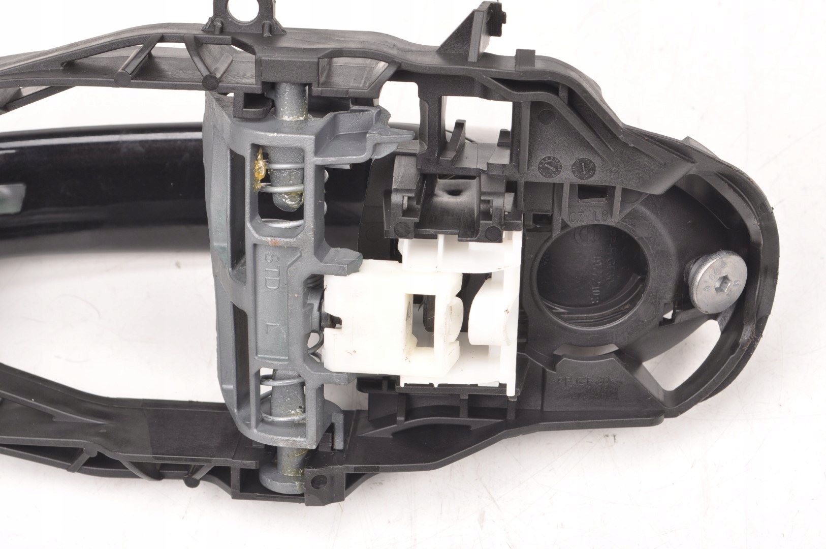 BMW 2 F44 GRAN COUPE KLAMKA DRZWI LEWY PRZOD Part number LEWY PRZOD