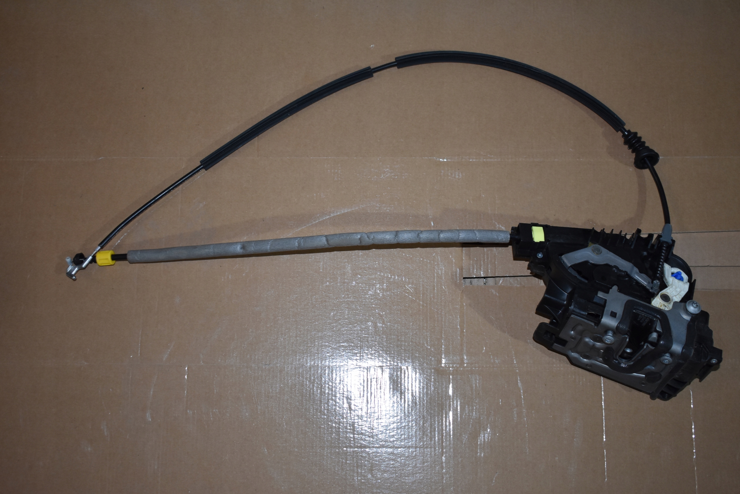 IDEALNY lock door right MERCEDES W167 1