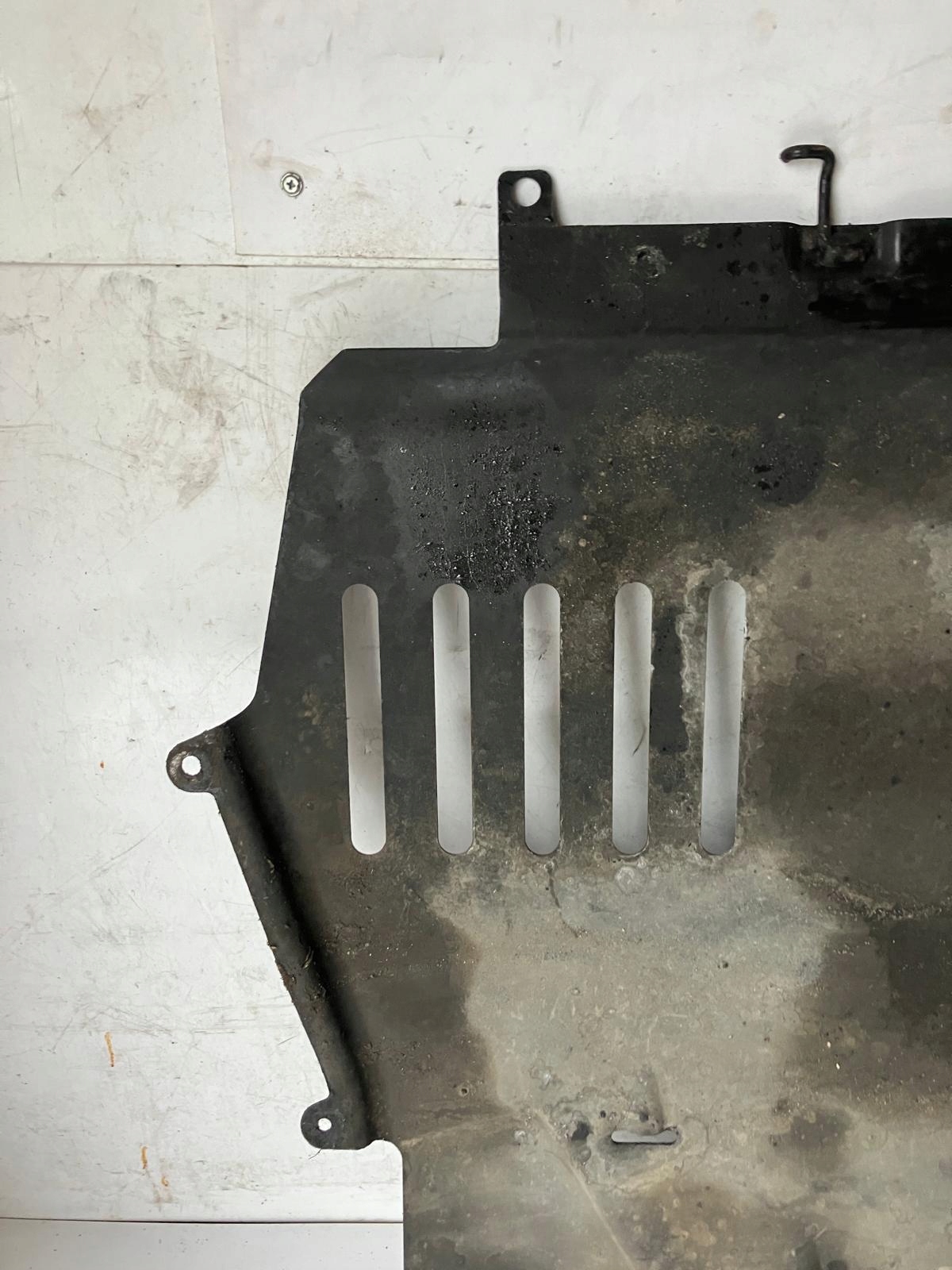 cover cover lower below engine PEUGEOT 308 T9 metallic