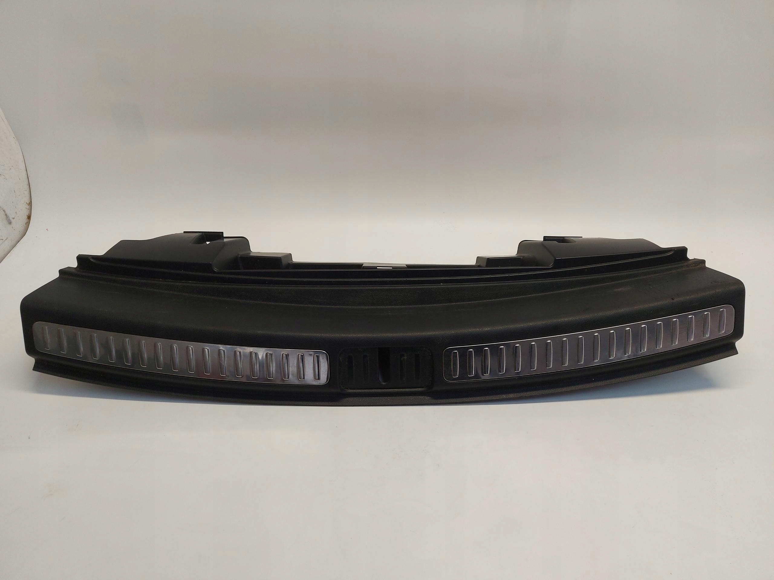 PORSCHE MACAN S 95B kryt stěny zadního 95B864483F