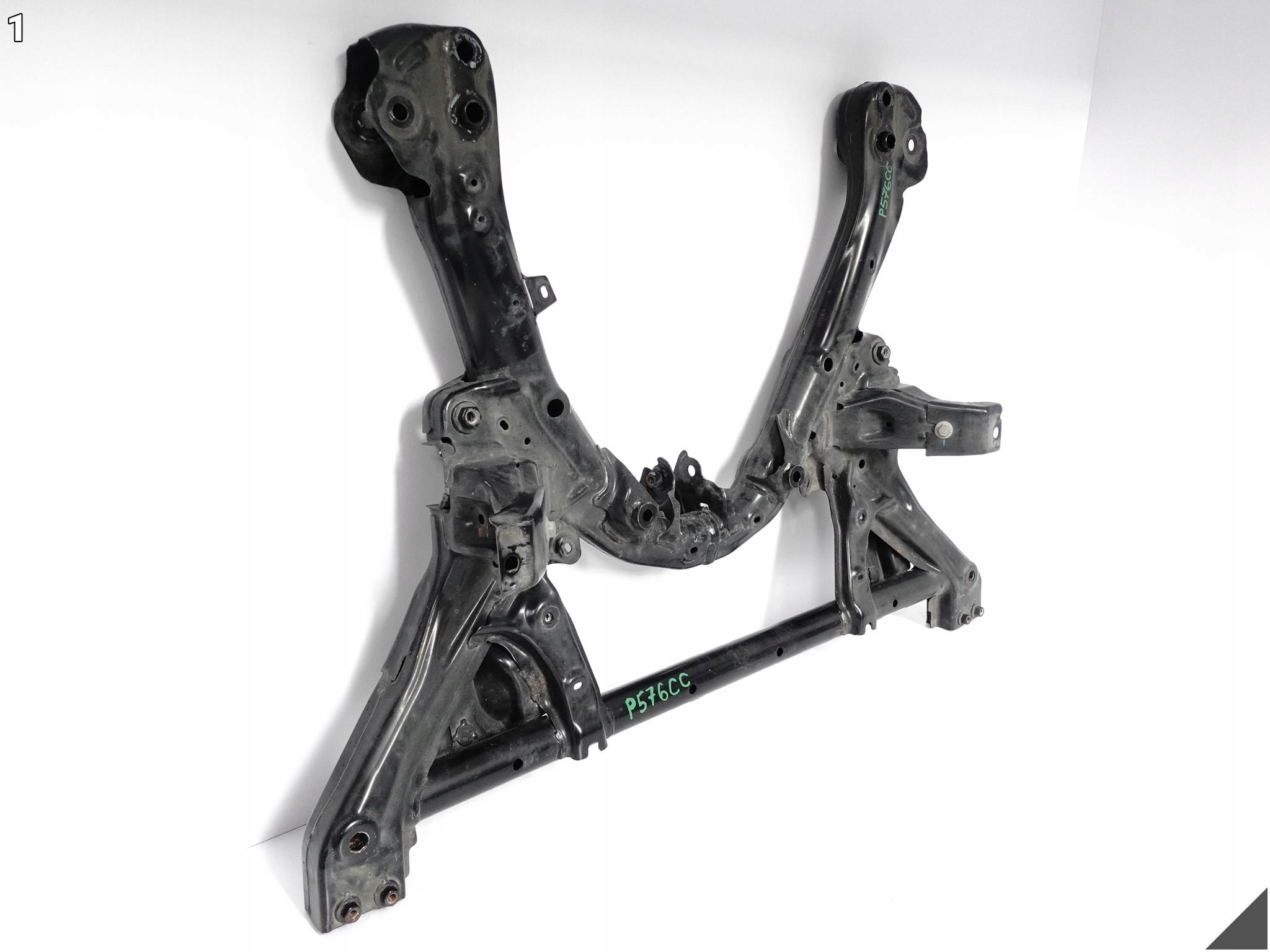 TESLA MODEL 3 / MODEL Y subframe sider axle beam RAMA of the engine axle beam front