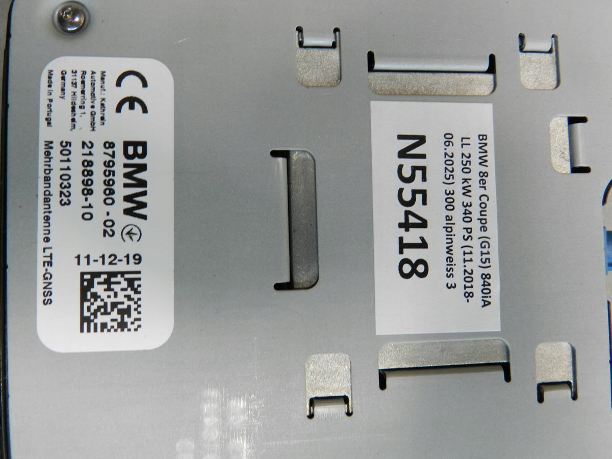 BMW 8 G15 Antenne LTE 8795960
