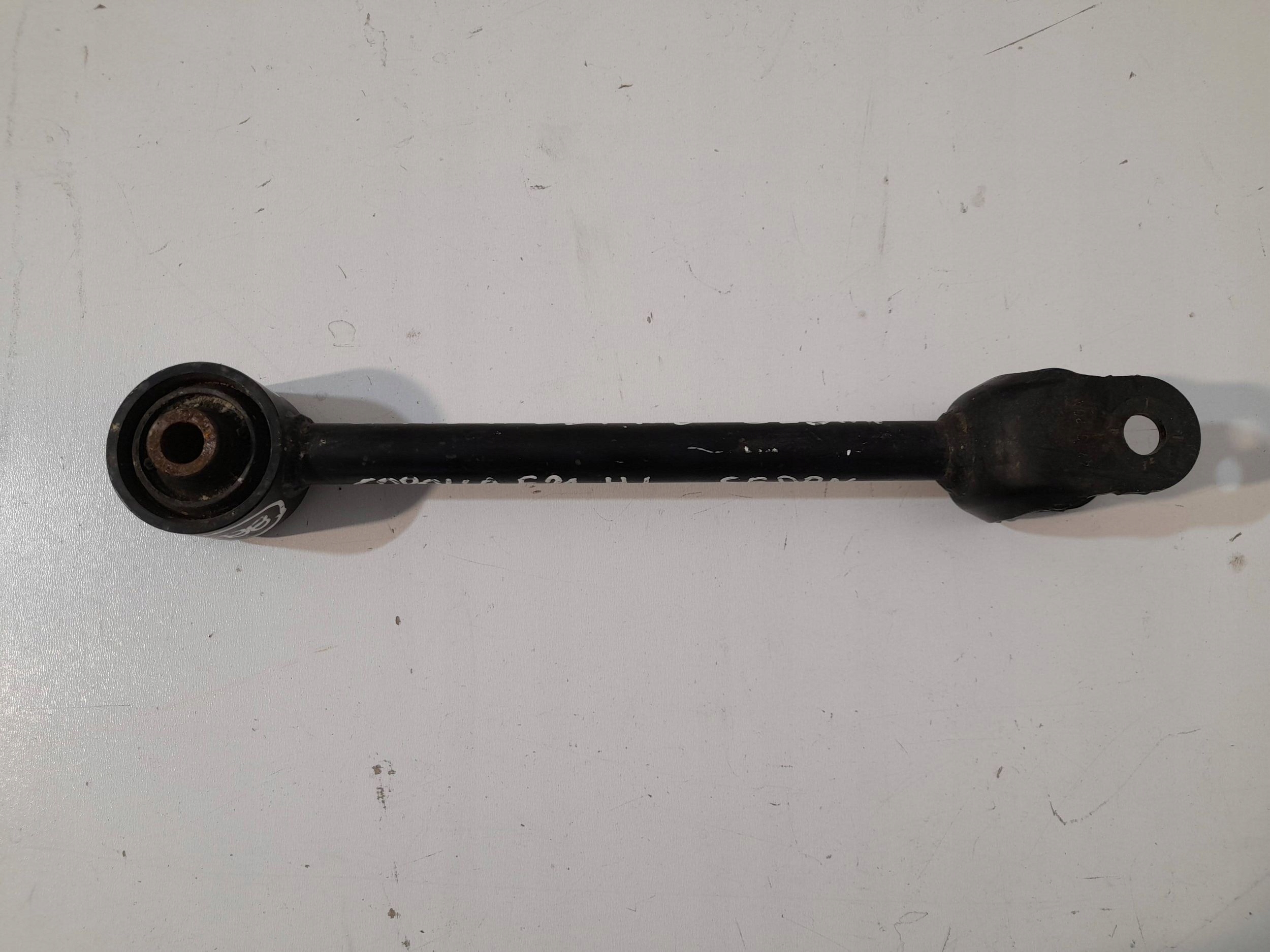 TOYOTA COROLLA E21 E210 Querlenker hinten heck links klein (Q488) 2019-2025