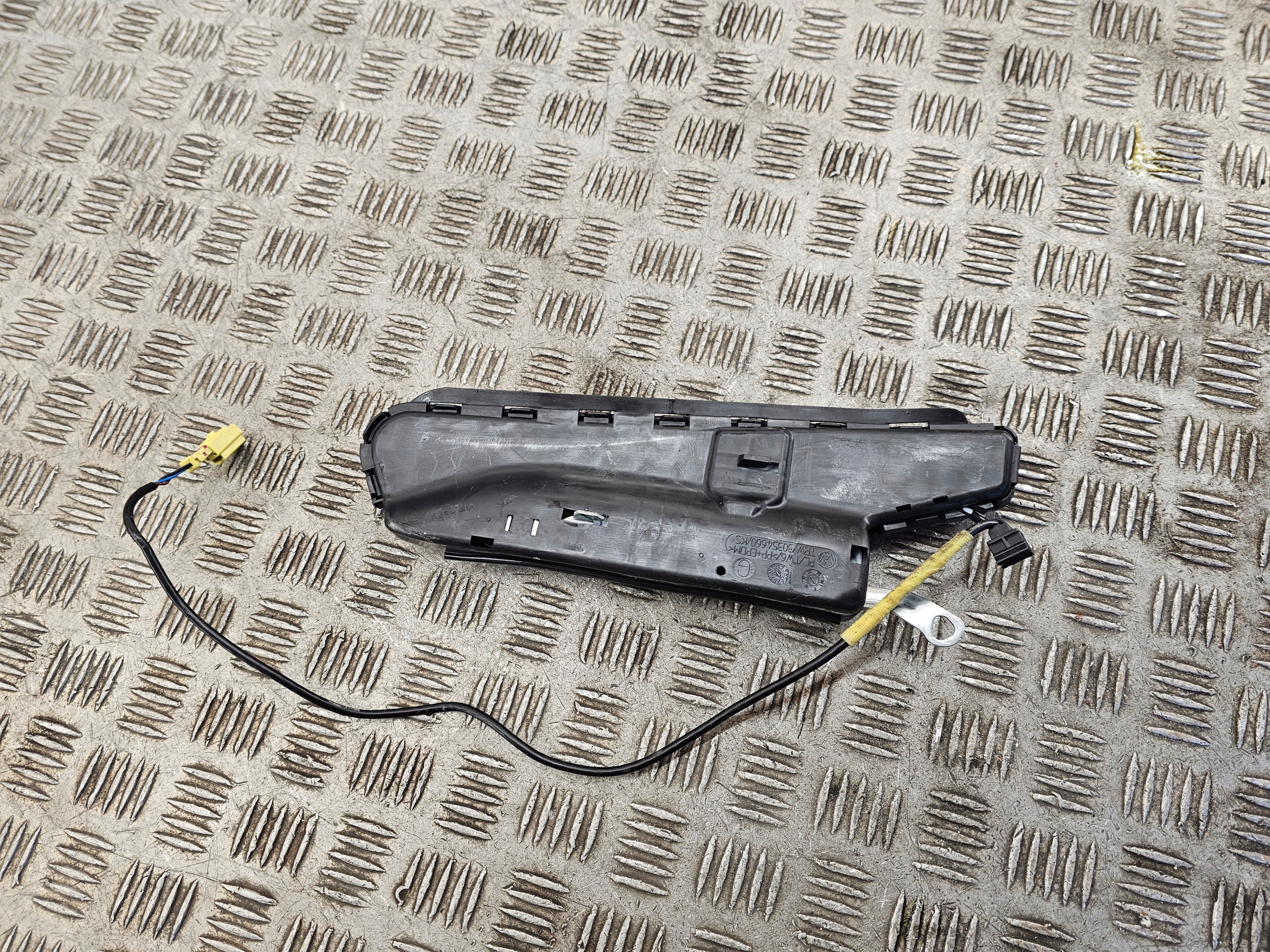 VW GOLF V 5D airbag seat left 1K4880241D