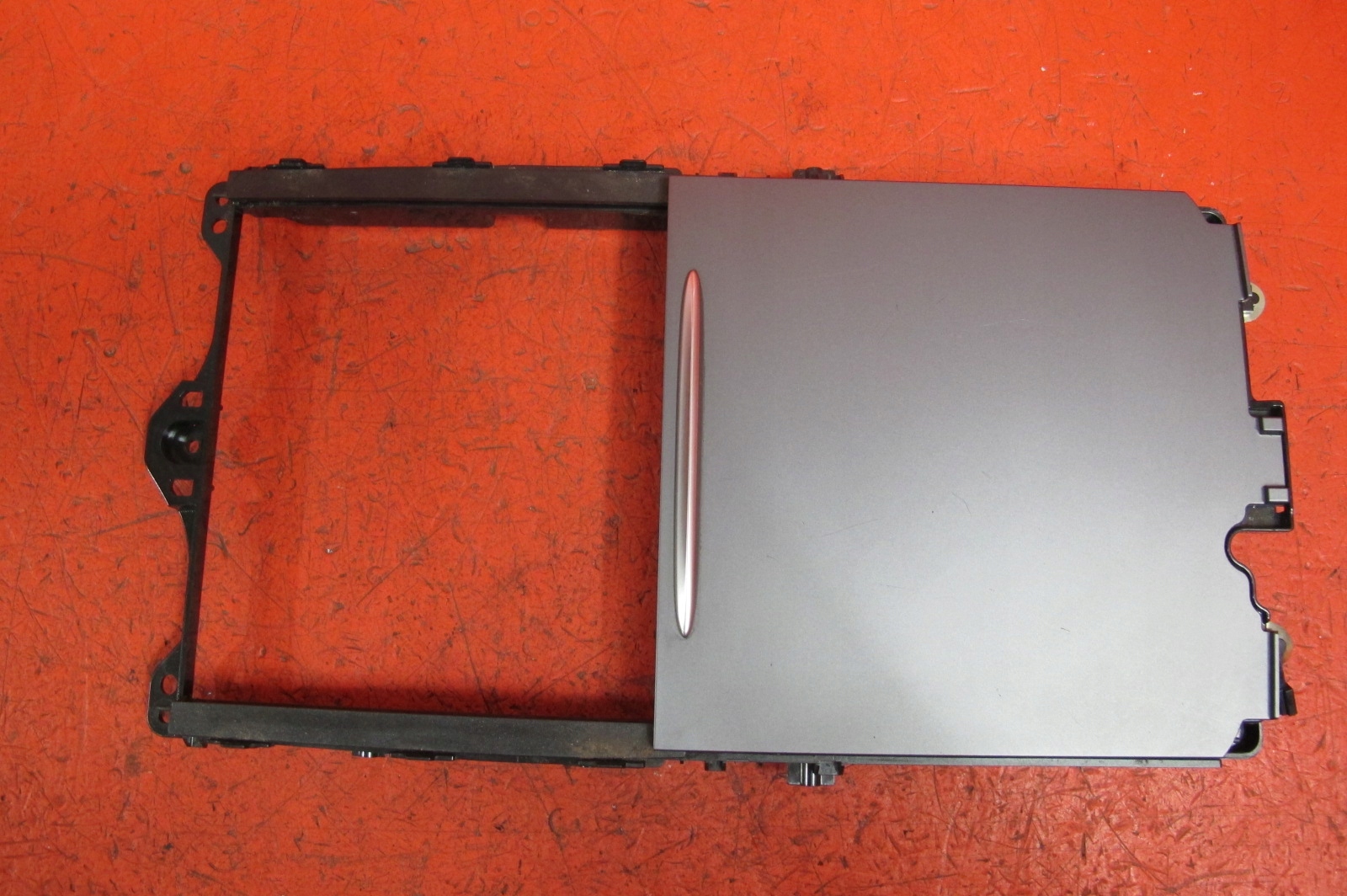 TESLA MODEL Y HANDSCHUHFACH PANEL GEHÄUSE TUNELU SRODKOWEGO