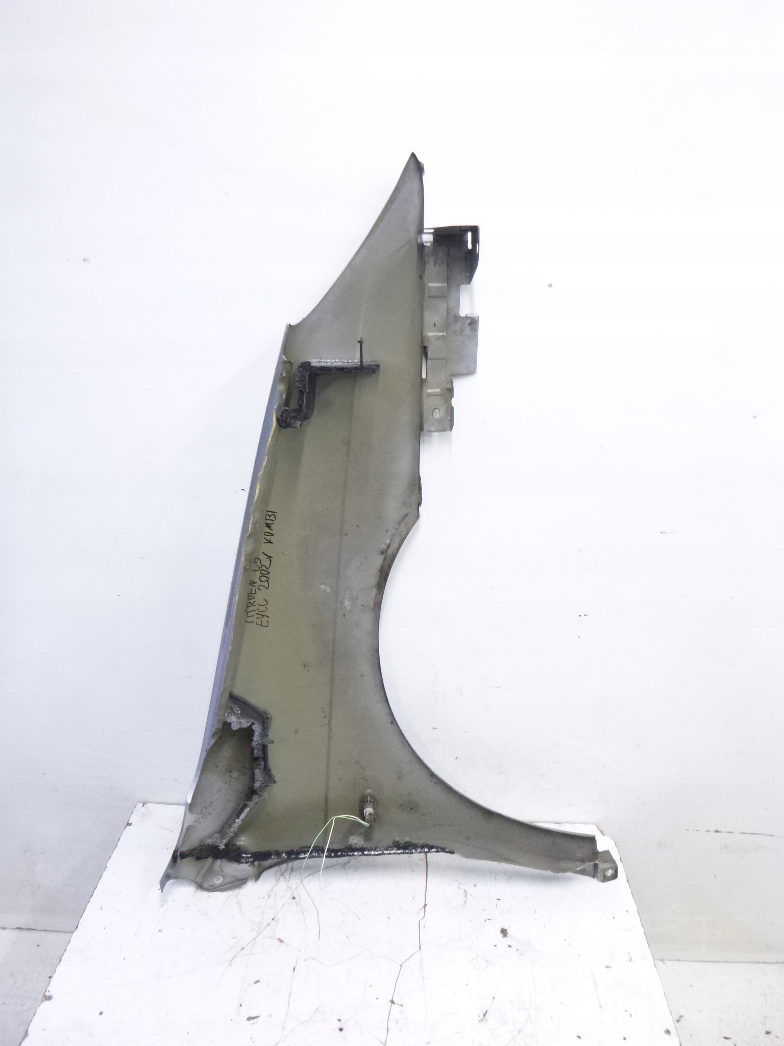 parafango sinistra Citroen C5 EYCC kombi 2002r.