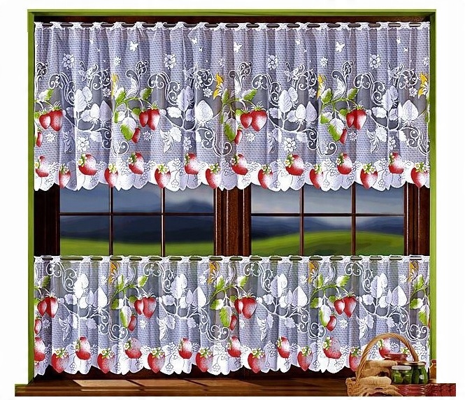 

Truskawki firana rozm. 150x70cm (z obszyciem)
