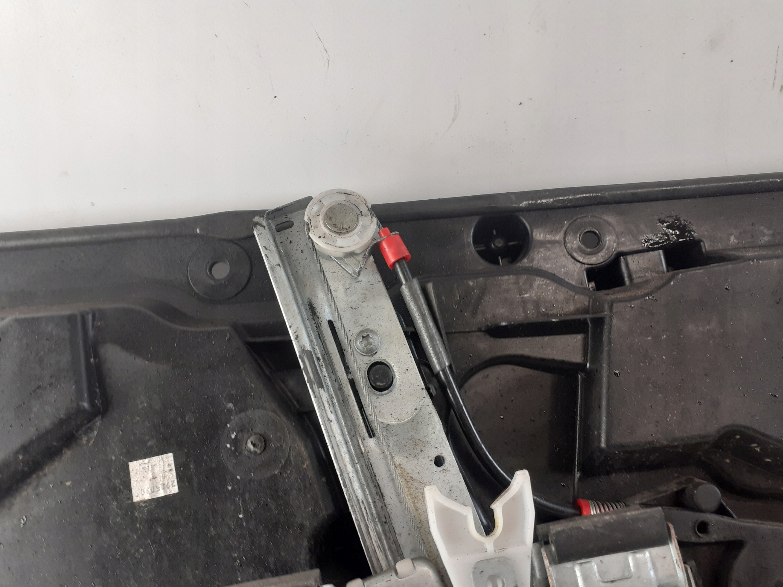 window regulator right front Ford Fiesta MK7