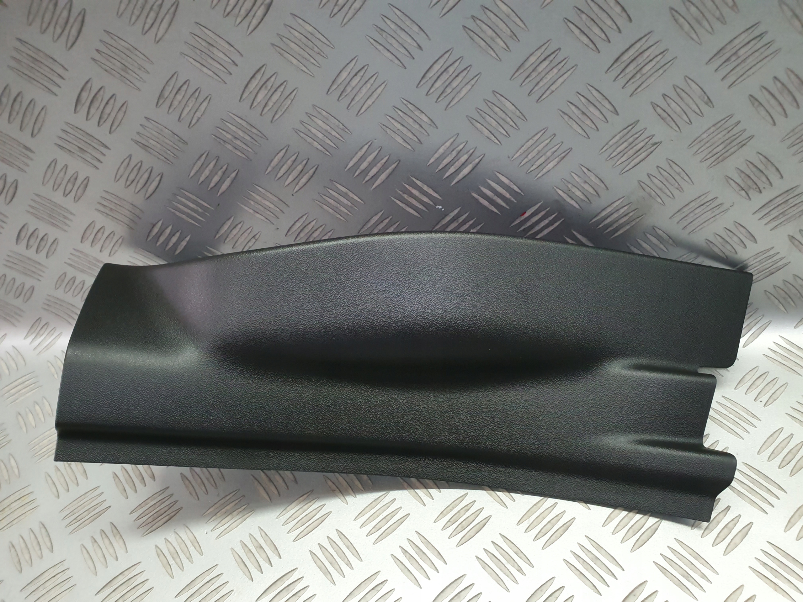 LEWA LISTWA NAKŁADKA PROGU CROSSLAND X 39149159