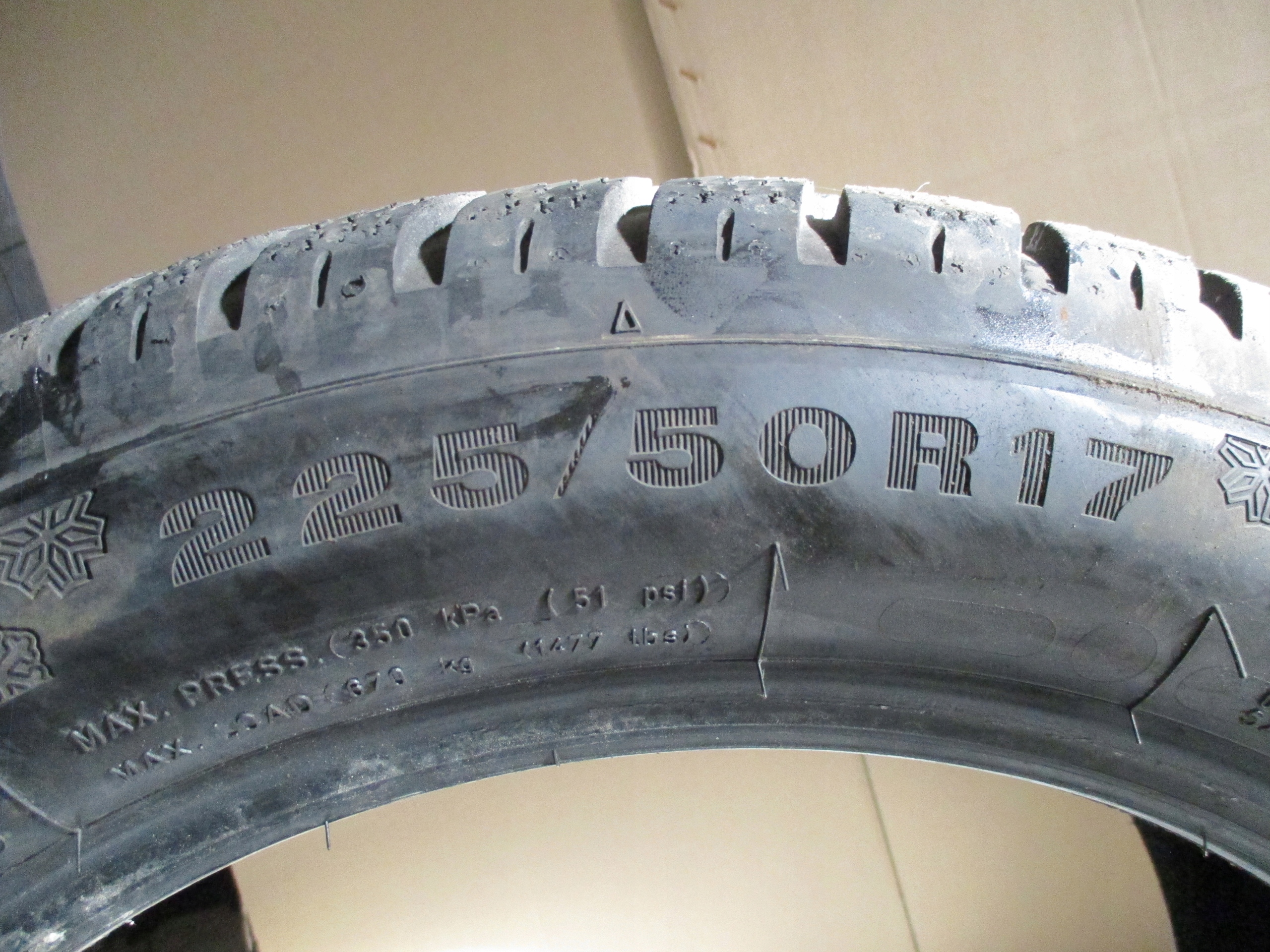 Opony Dunlop Winter Sport 4D Run Flat 225/50 R17 Marka Dunlop